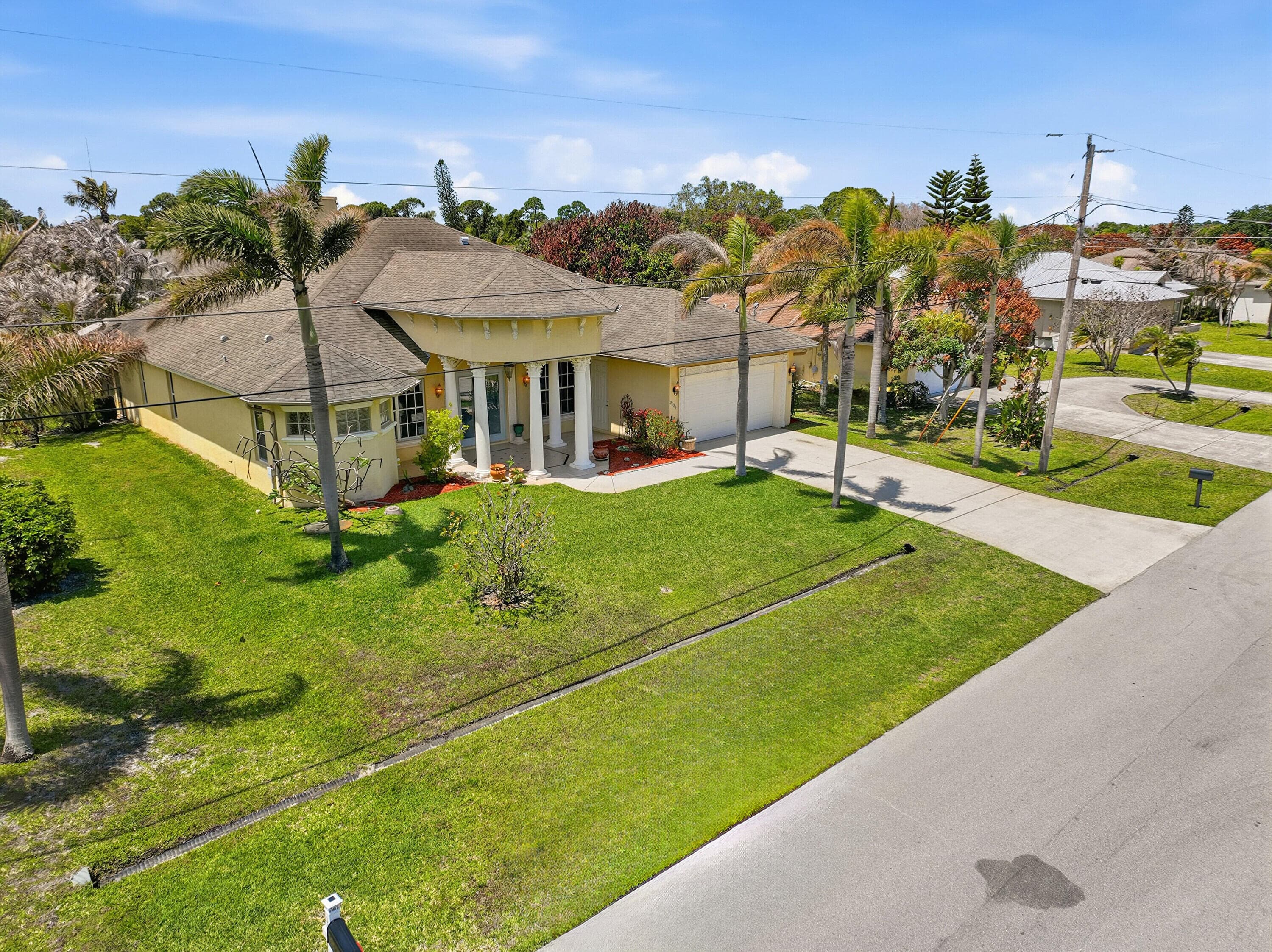 2199 SE Heathwood Circle, Port St. Lucie, FL 34952 — photo 43 of 49