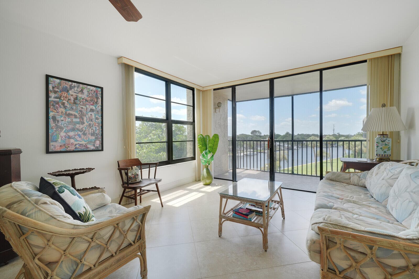 8 Royal Palm Way 401, Boca Raton, FL 33432 — photo 4 of 31