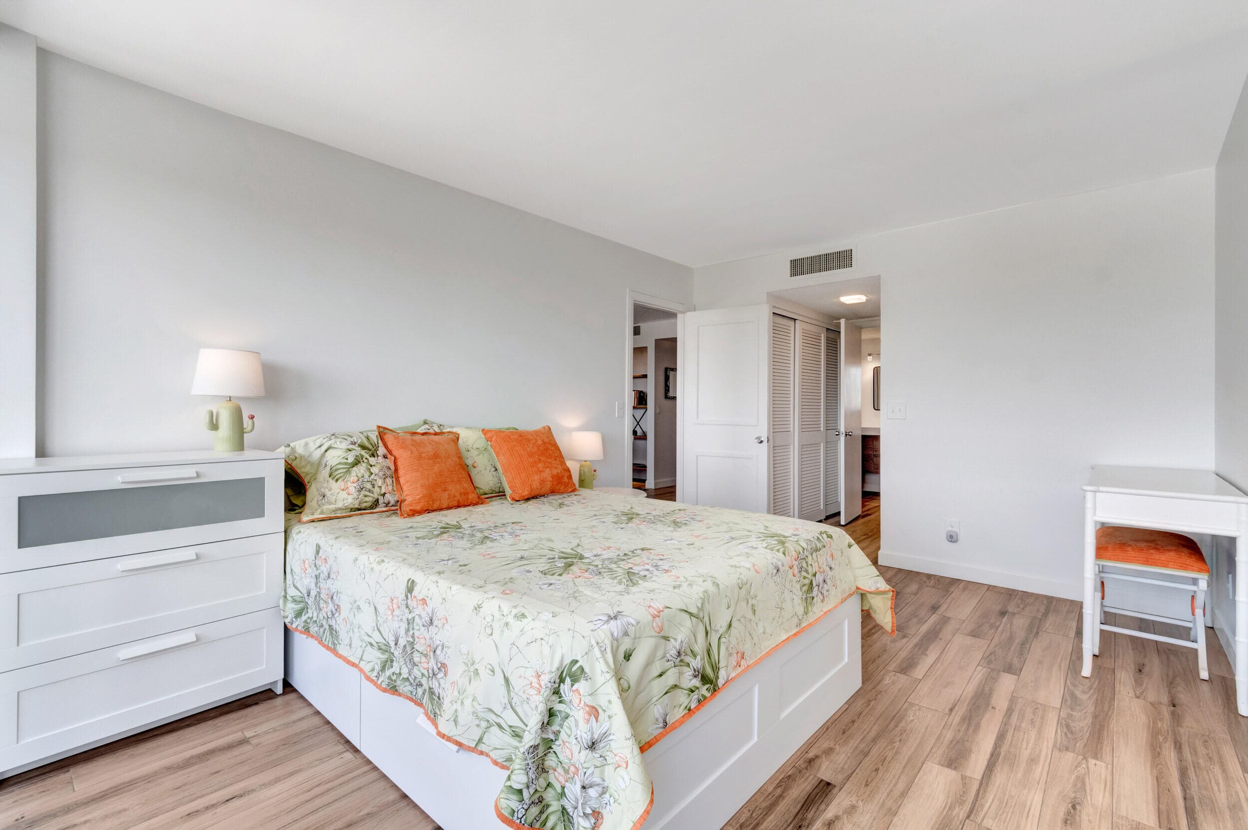 3589 S Ocean Boulevard 512, South Palm Beach, FL 33480 — photo 25 of 52