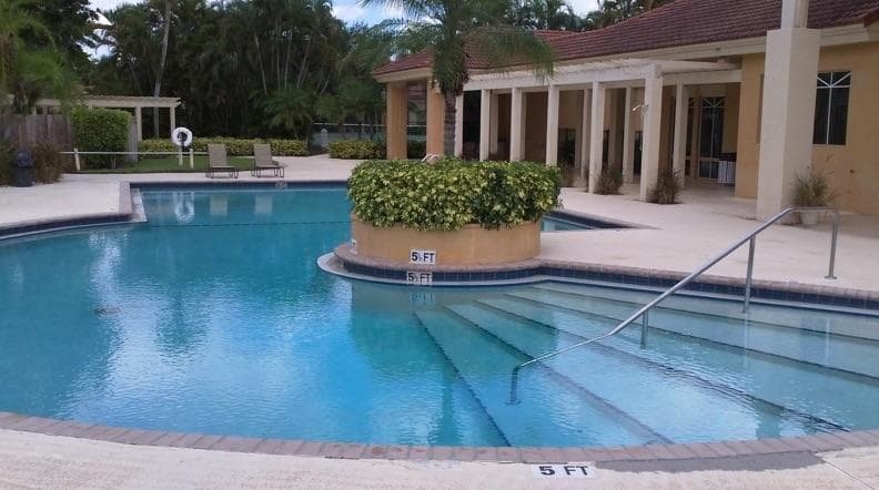 4823 Via Palm Lakes 1315, West Palm Beach, FL 33417 — photo 9 of 10