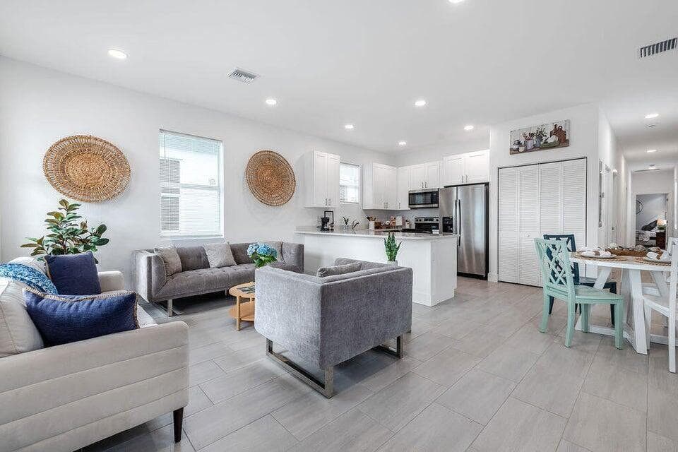 2677 Hiawatha Avenue, Westgate, FL 33409 — photo