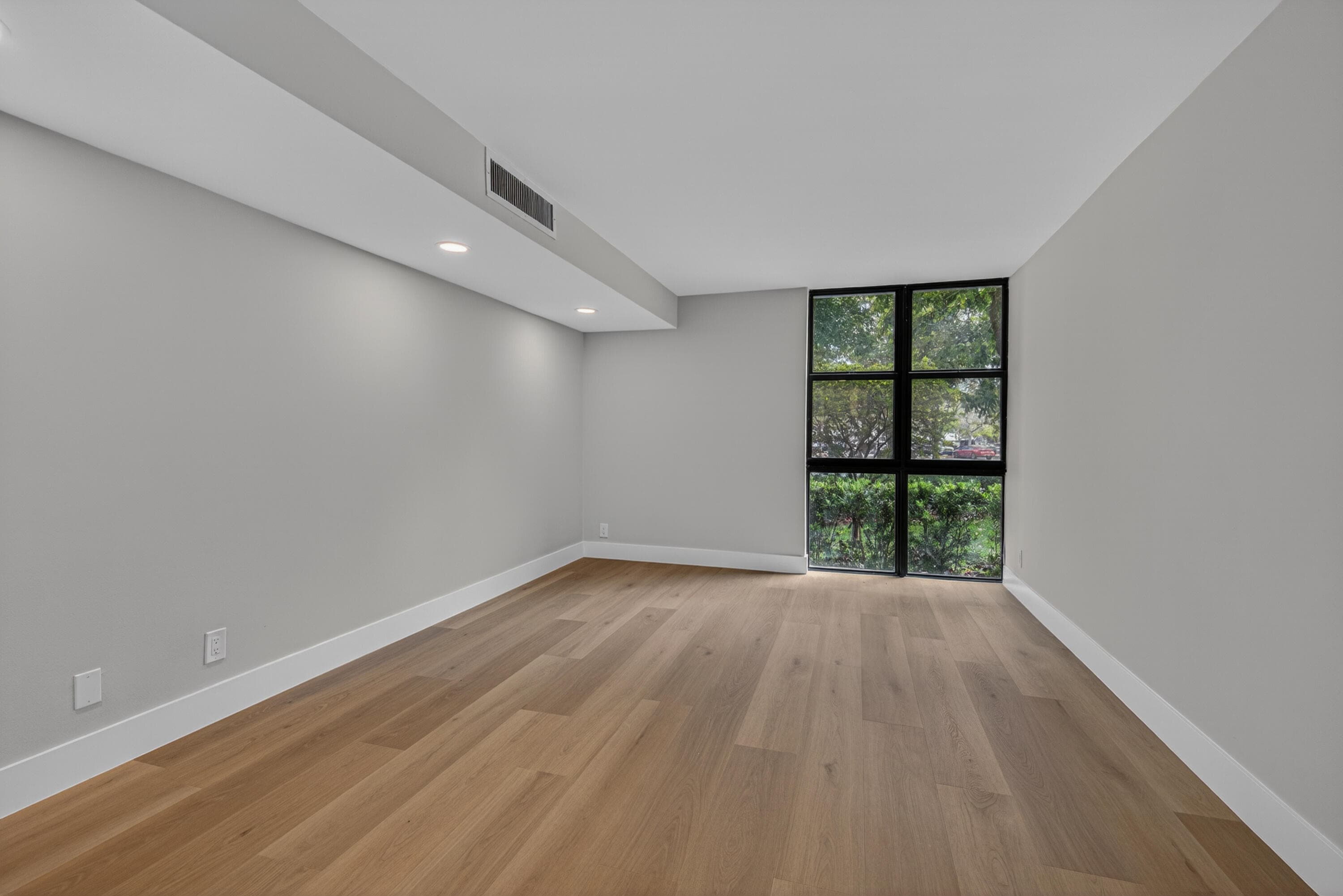 1301 River Reach Drive 110, Fort Lauderdale, FL 33315 — photo 25 of 65
