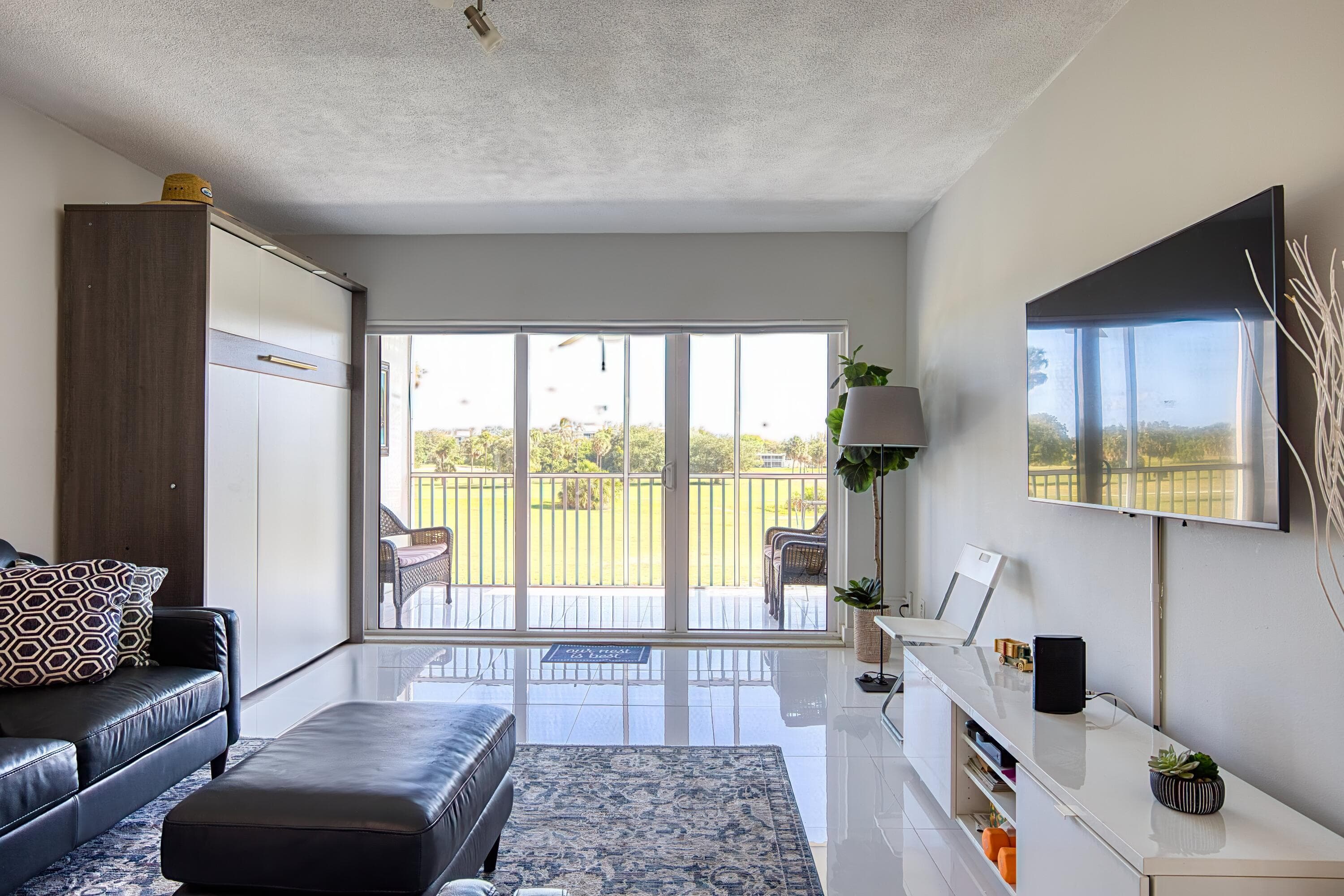 2950 N Palm Aire Drive 205, Pompano Beach, FL 33069 — photo 7 of 31