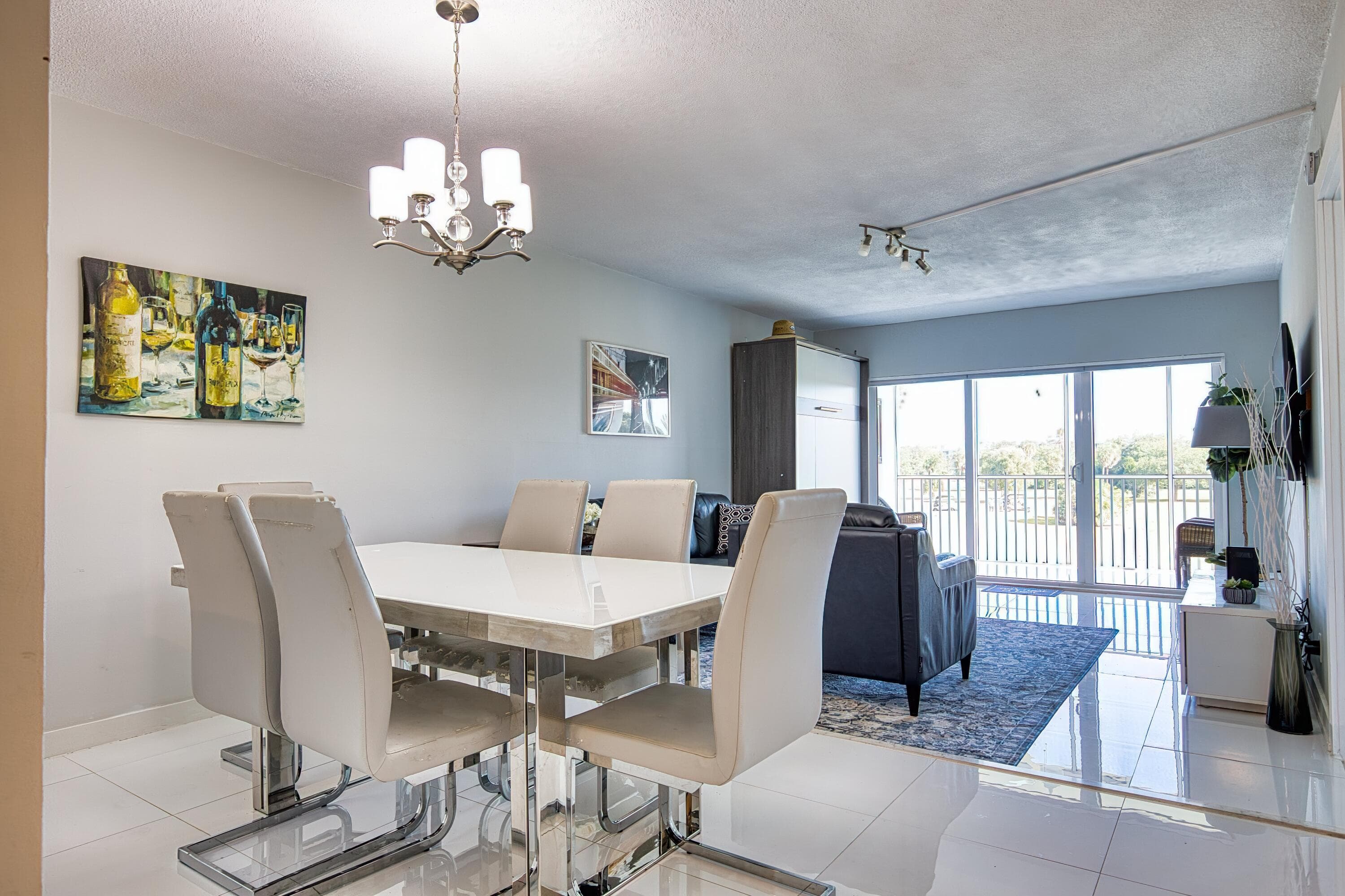 2950 N Palm Aire Drive 205, Pompano Beach, FL 33069 — photo 6 of 31