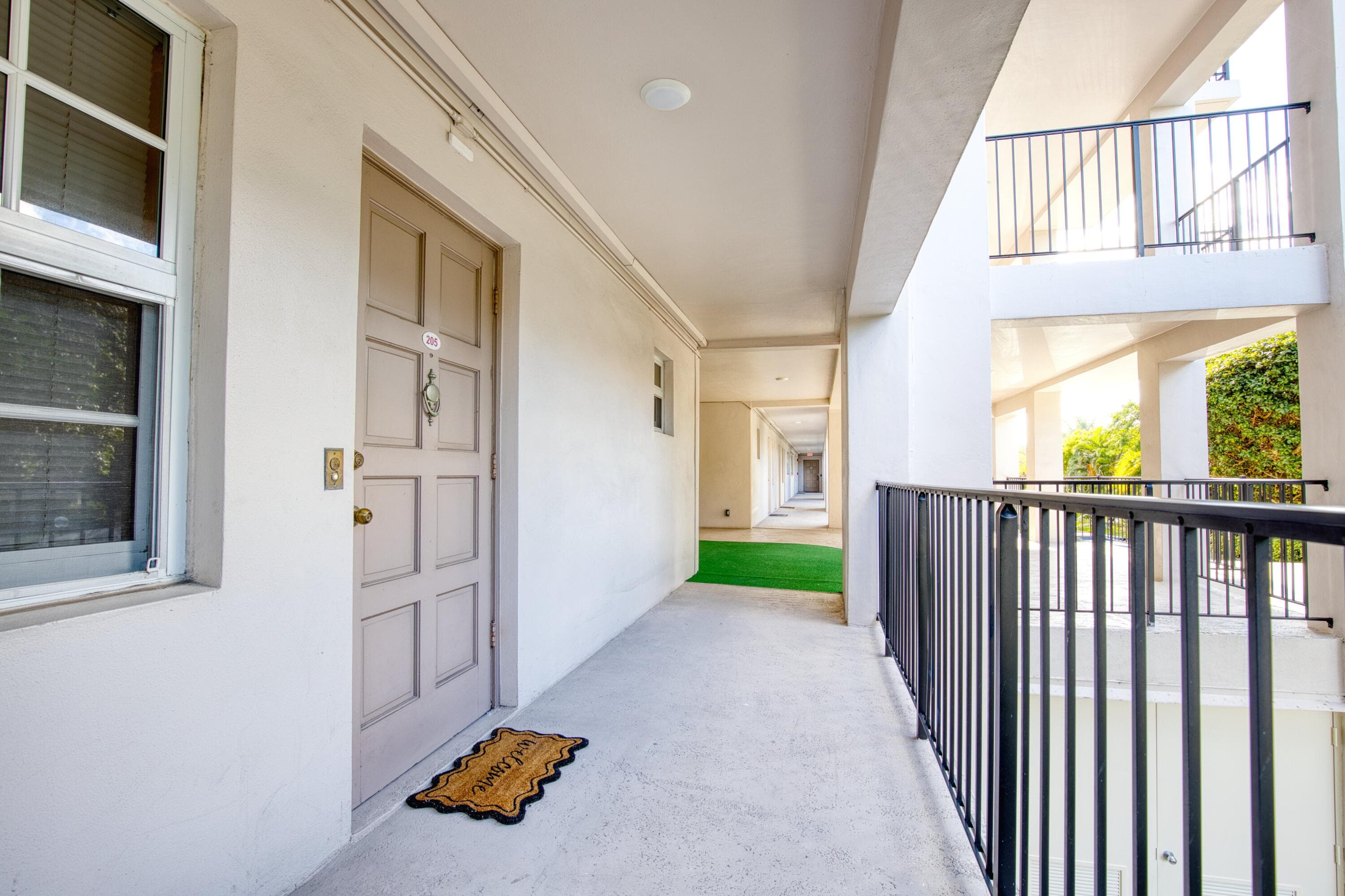 2950 N Palm Aire Drive 205, Pompano Beach, FL 33069 — photo 19 of 31