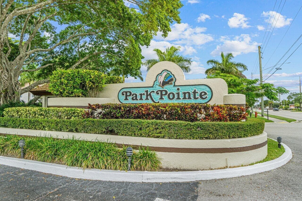 3362 Lucerne Park Drive, Greenacres, FL 33467 — photo