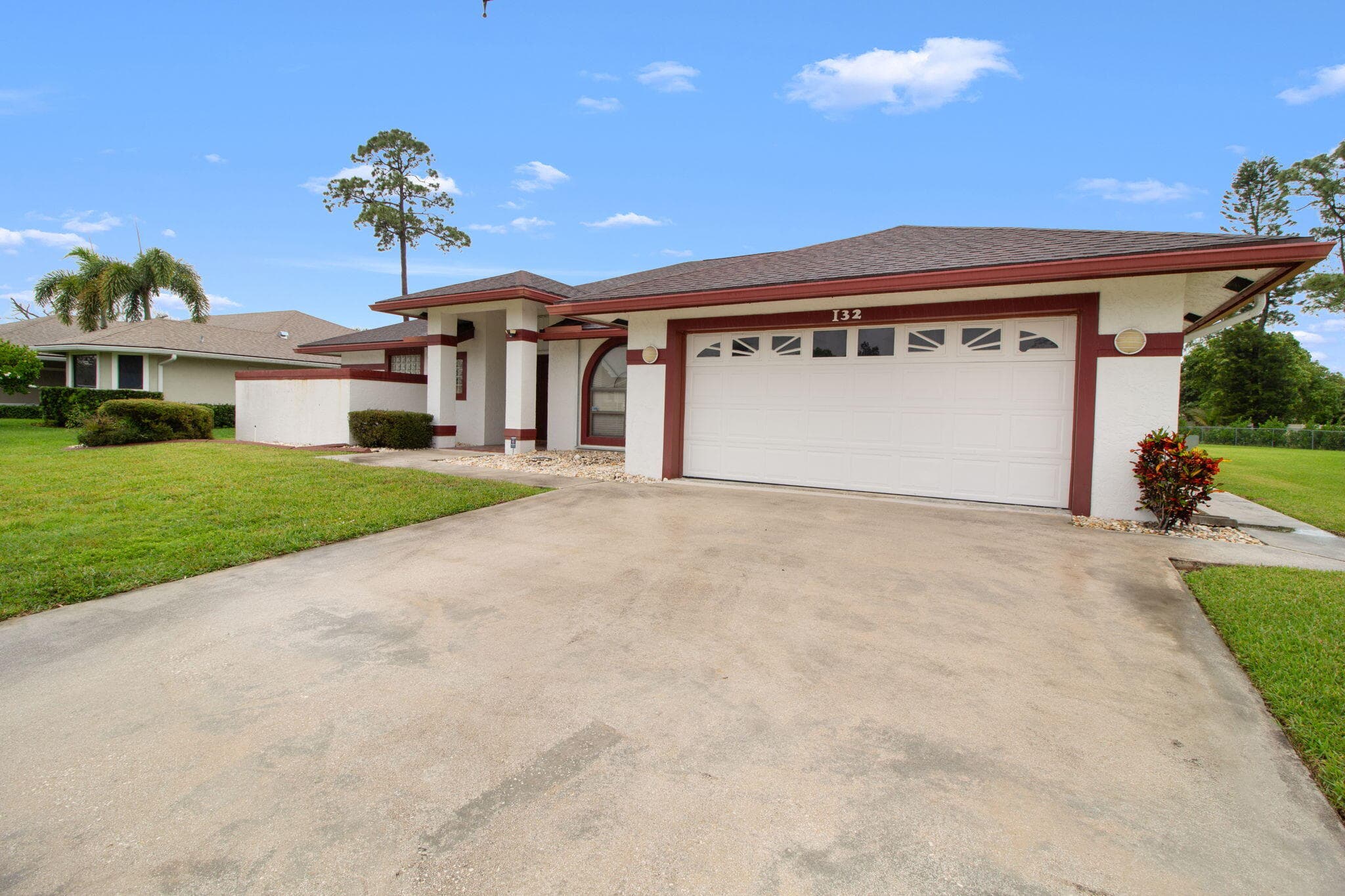 132 Kings Way, Royal Palm Beach, FL 33411 — photo 2 of 32