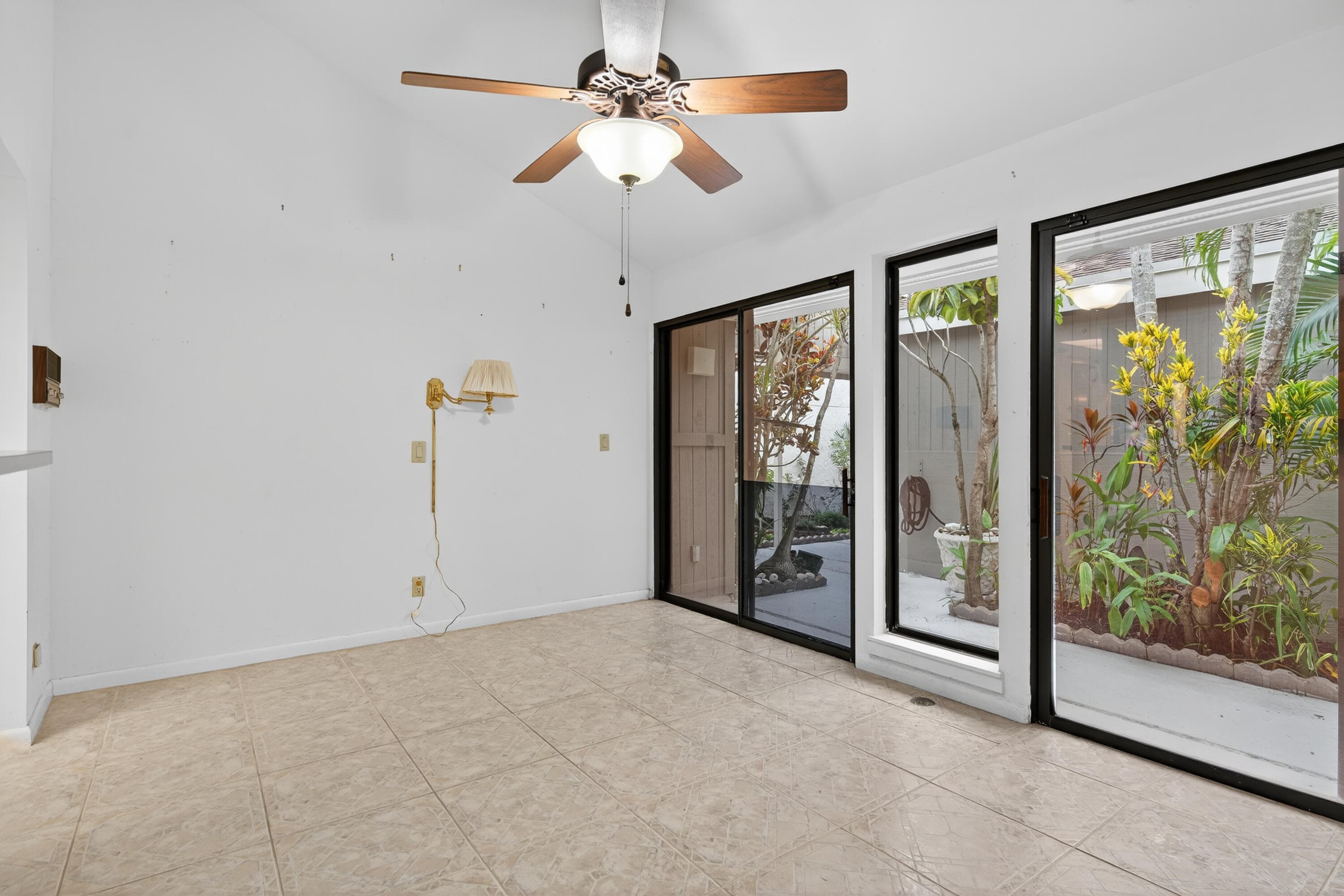 17145 Bay Street, Jupiter, FL 33477 — photo 13 of 43