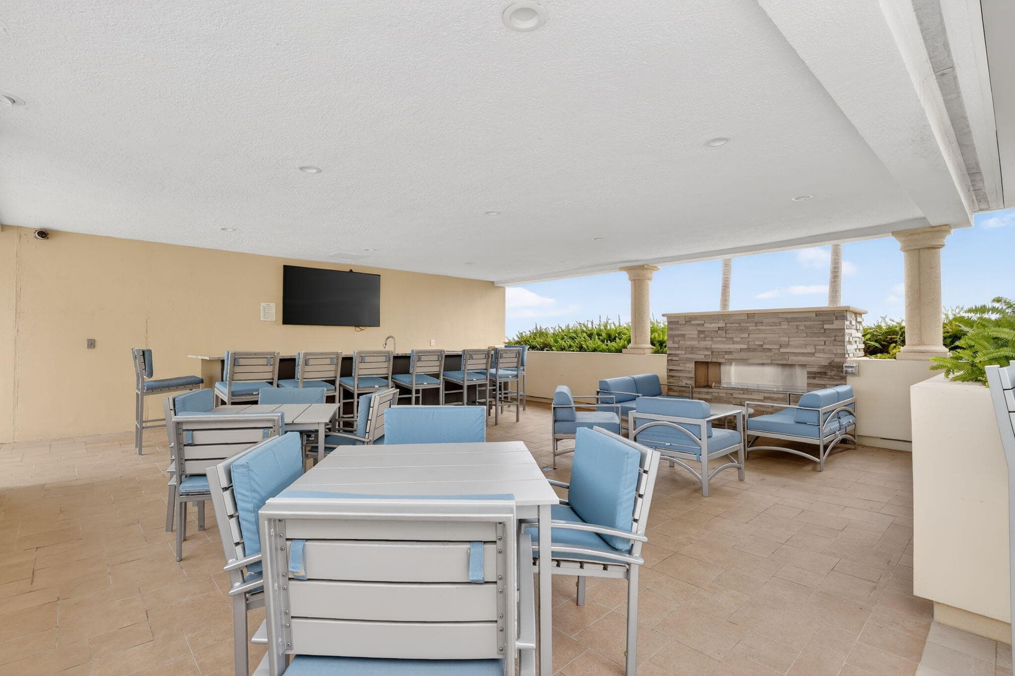 2640 Lake Shore Drive 2608, Riviera Beach, FL 33404 — photo 46 of 78