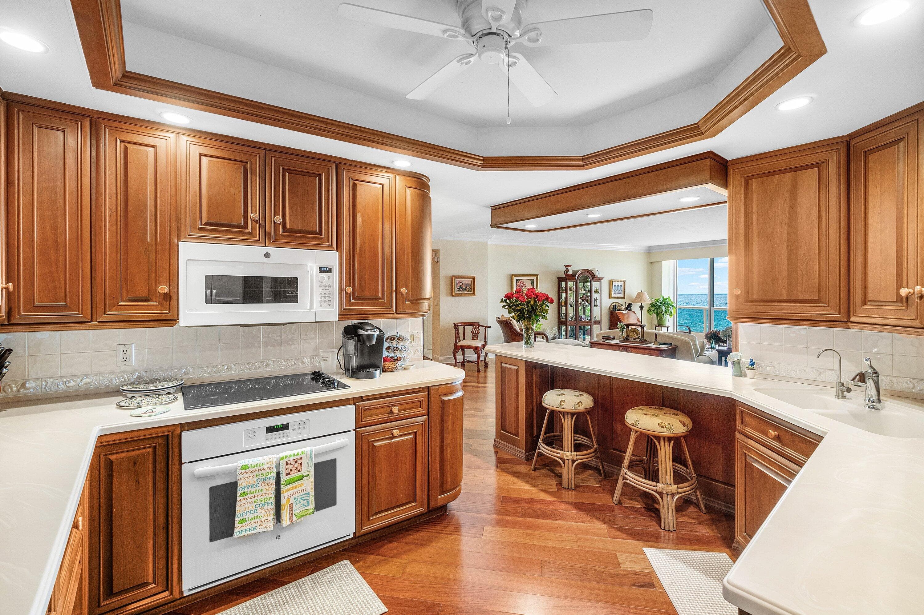 700 S Ocean Boulevard 804, Boca Raton, FL 33432 — photo 14 of 40