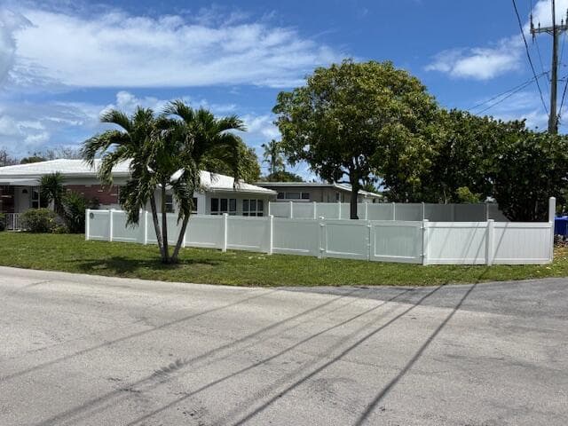 1107 S 15th Avenue, Hollywood, FL 33020 — photo 3 of 22
