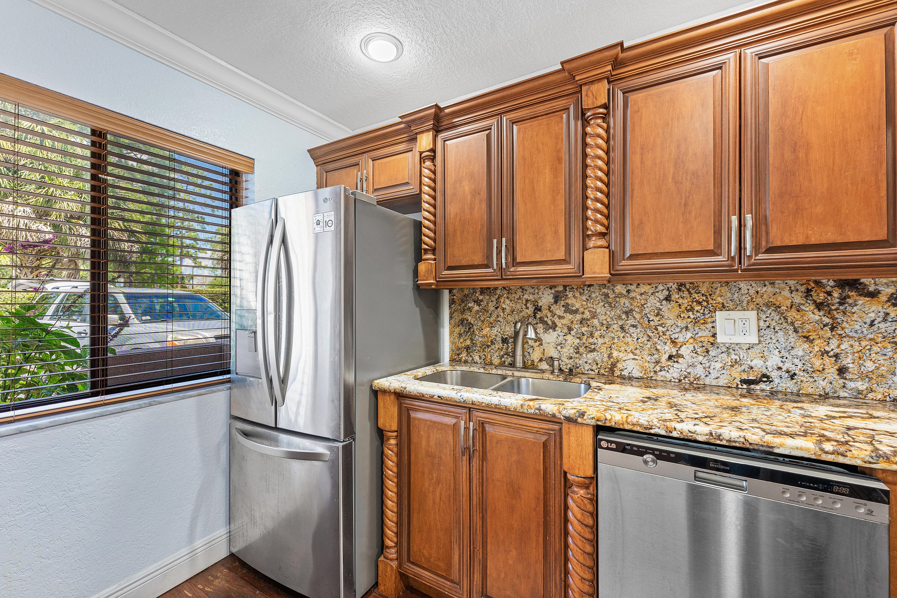 139 Sparrow 4b, Royal Palm Beach, FL 33411 — photo 4 of 19