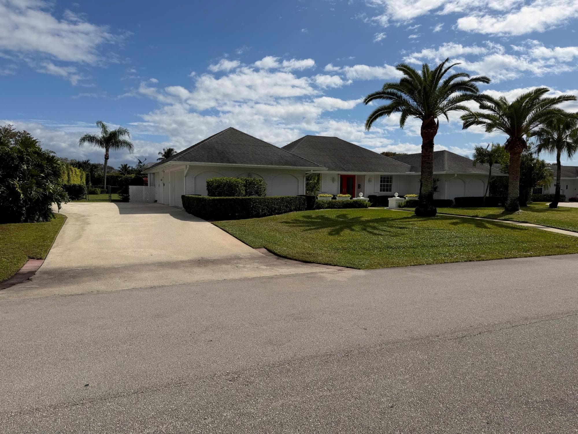 10124 Seagrape Way, Palm Beach Gardens, FL 33418 — photo 11 of 71