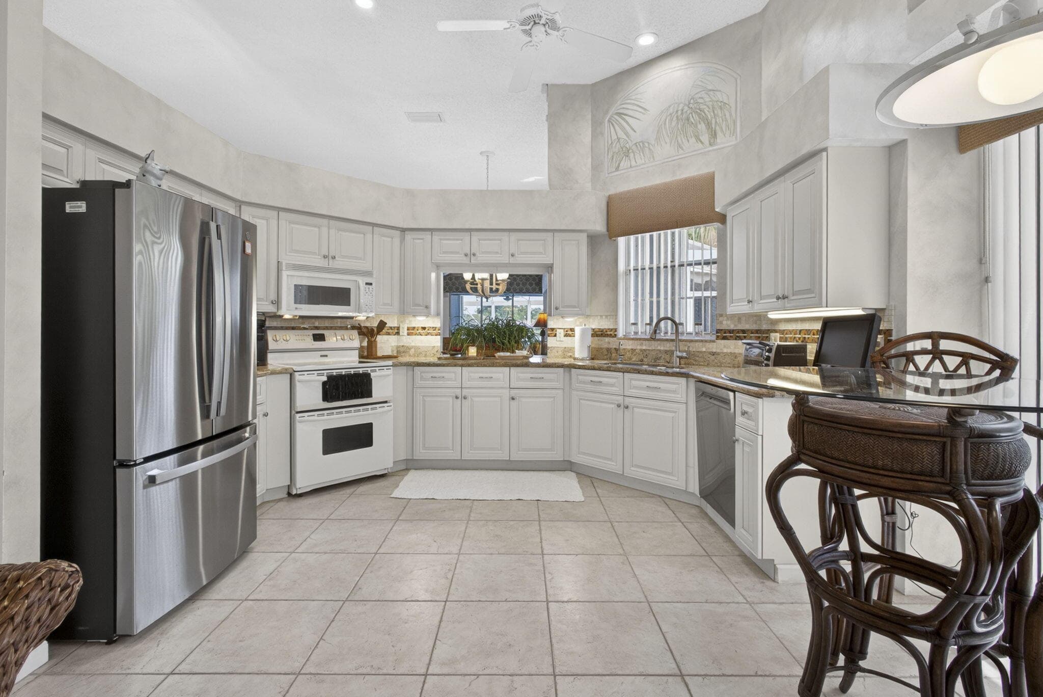 216 Eagleton Lake Boulevard, Palm Beach Gardens, FL 33418 — photo 8 of 30