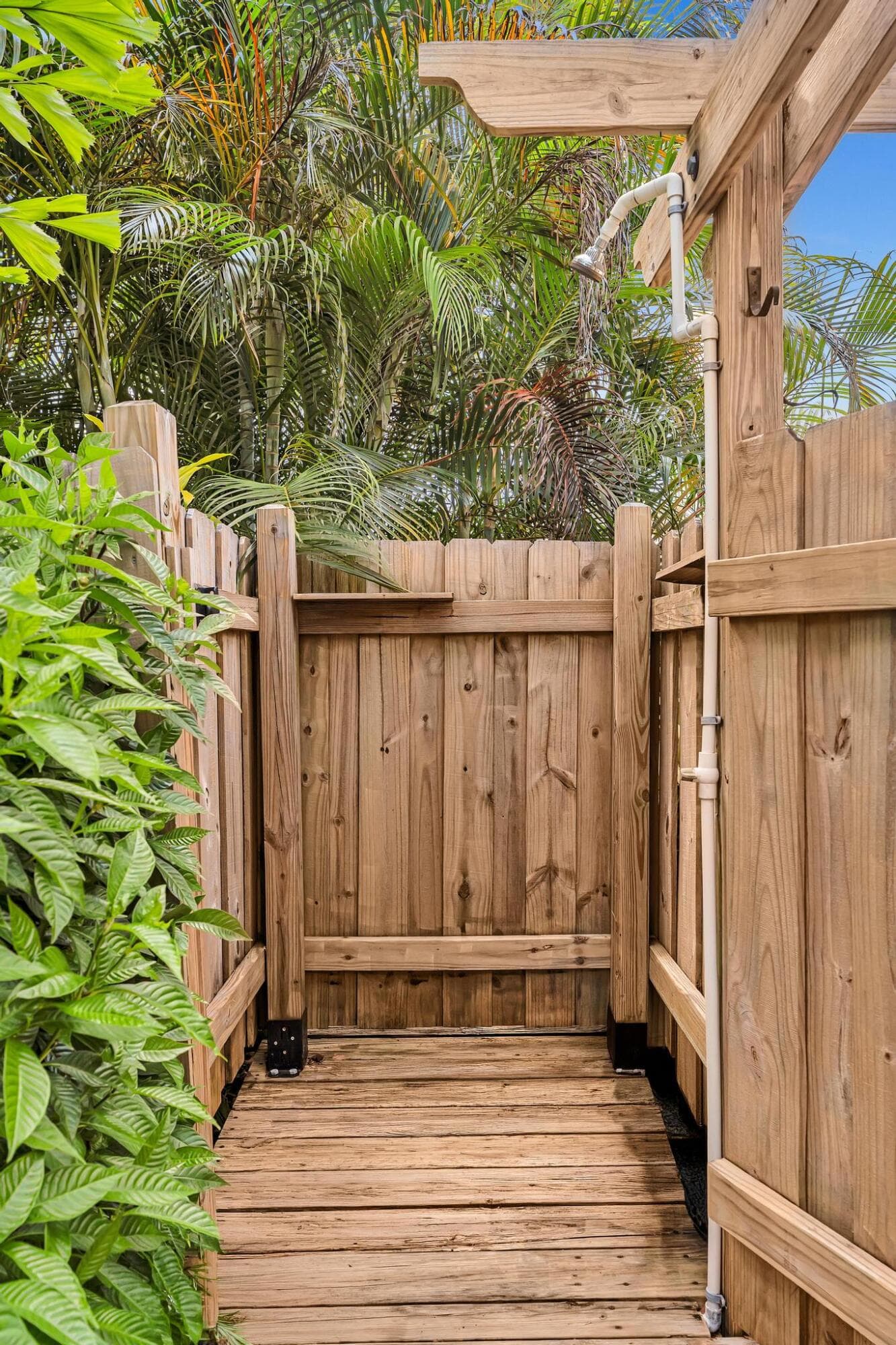 137 Auburn Drive, Lake Worth Beach, FL 33460 — photo 26 of 50