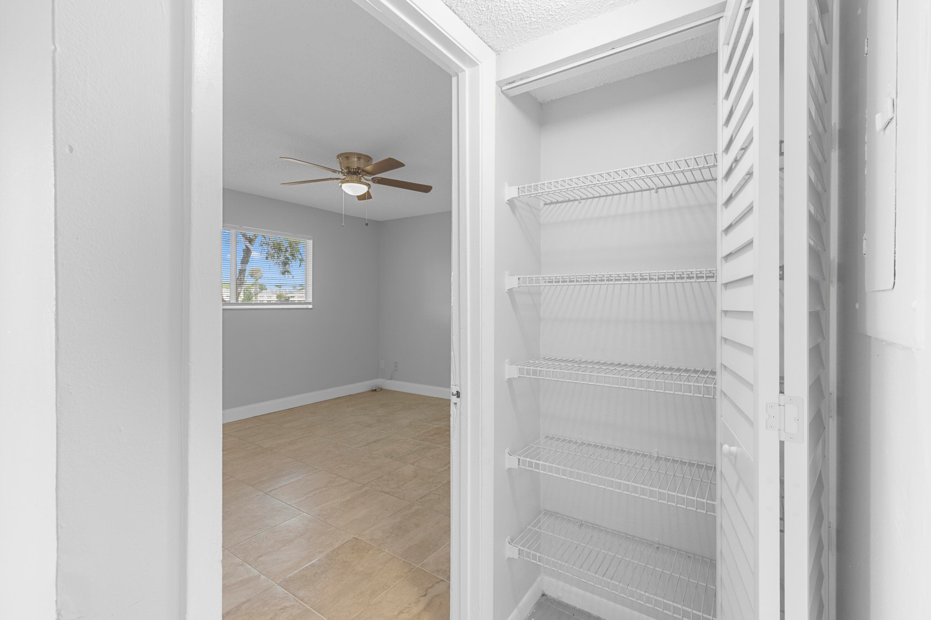3469 NW 44th Street 104, Lauderdale Lakes, FL 33309 — photo 19 of 43
