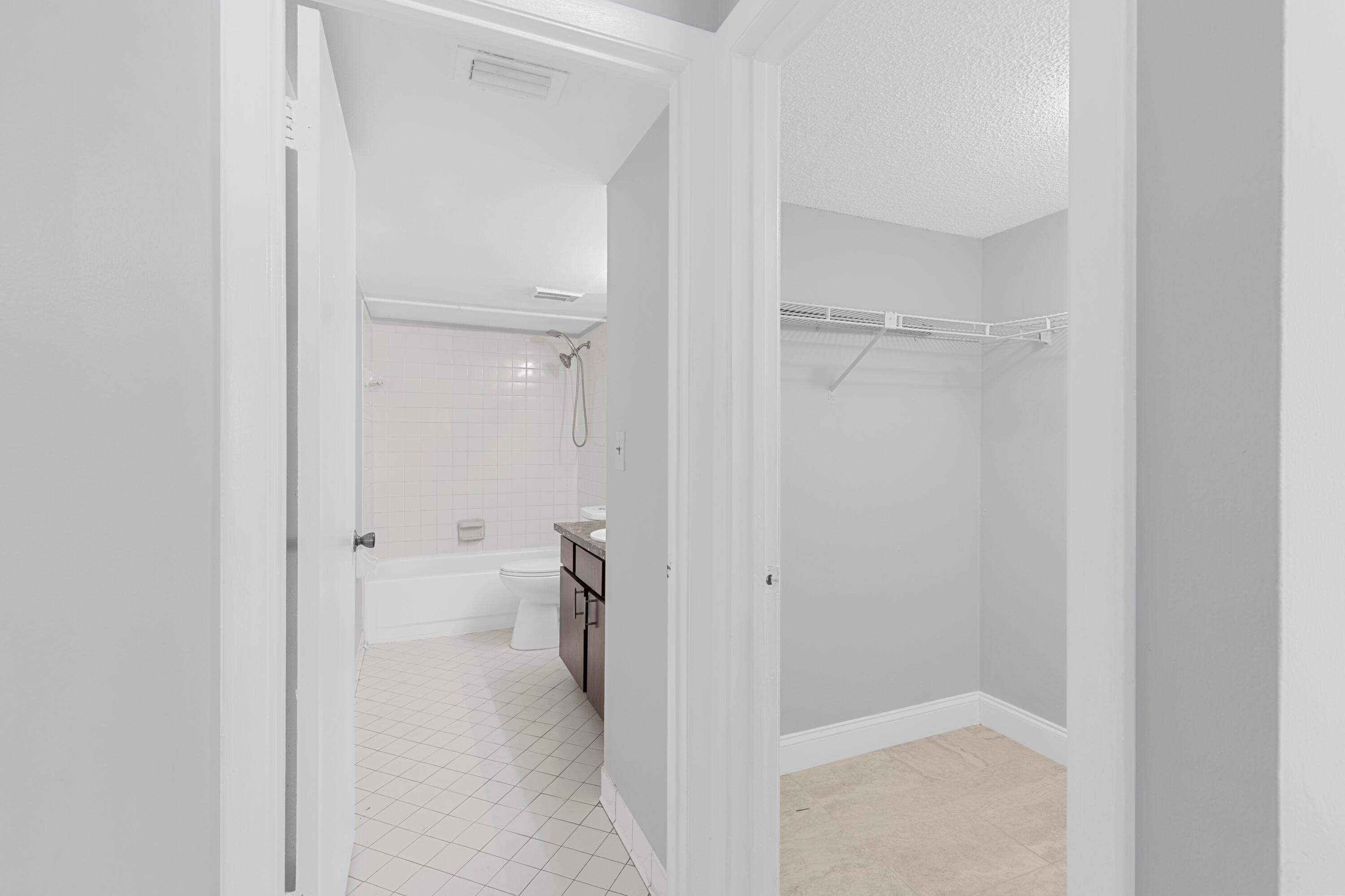 3469 NW 44th Street 104, Lauderdale Lakes, FL 33309 — photo 25 of 43