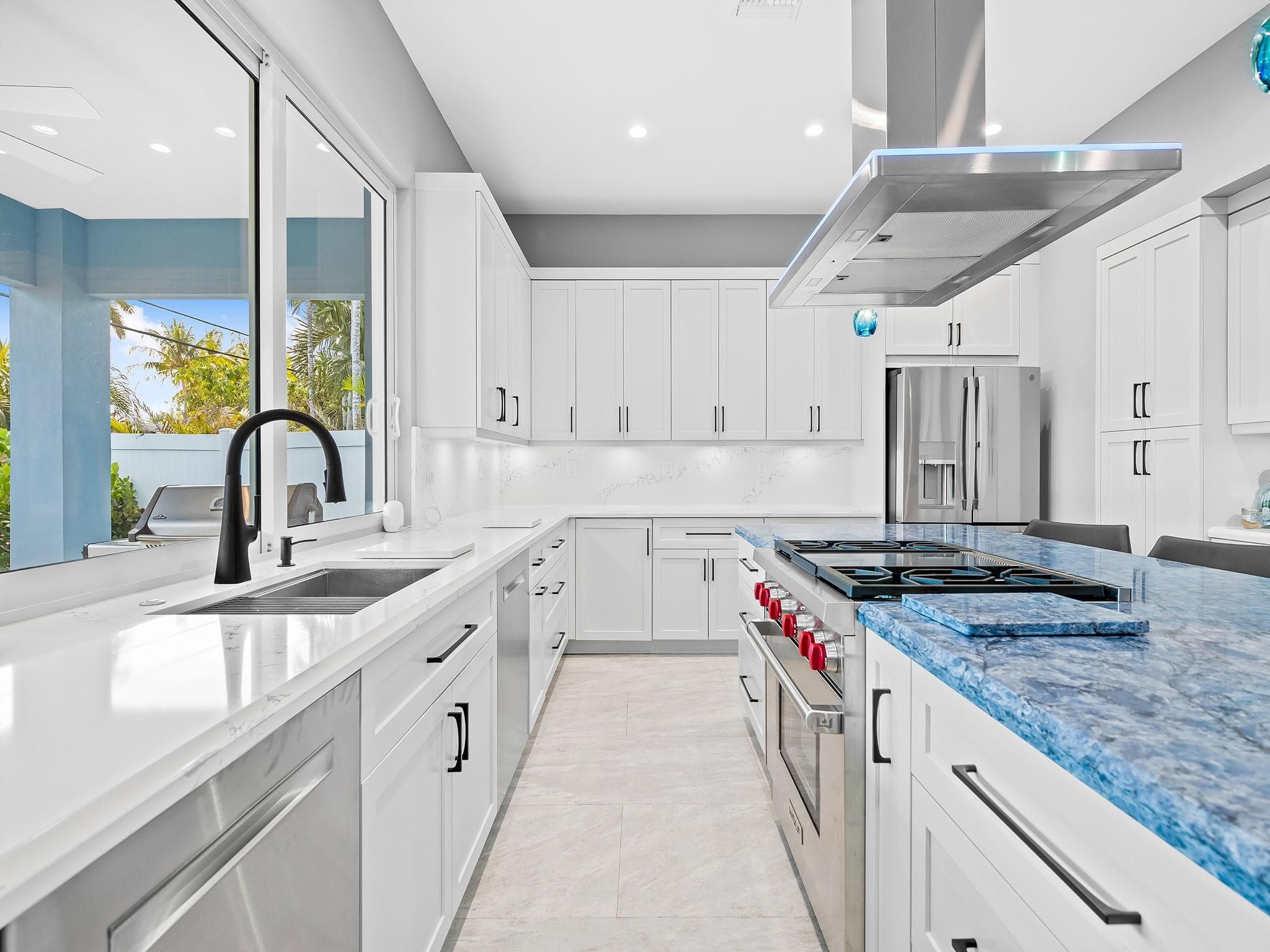 2754 NE 31st Court, Lighthouse Point, FL 33064 — photo 5 of 40