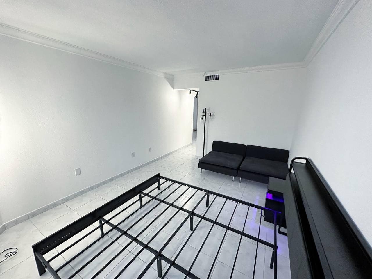 1985 S Ocean Drive 16b, Hallandale Beach, FL 33009 — photo 12 of 17