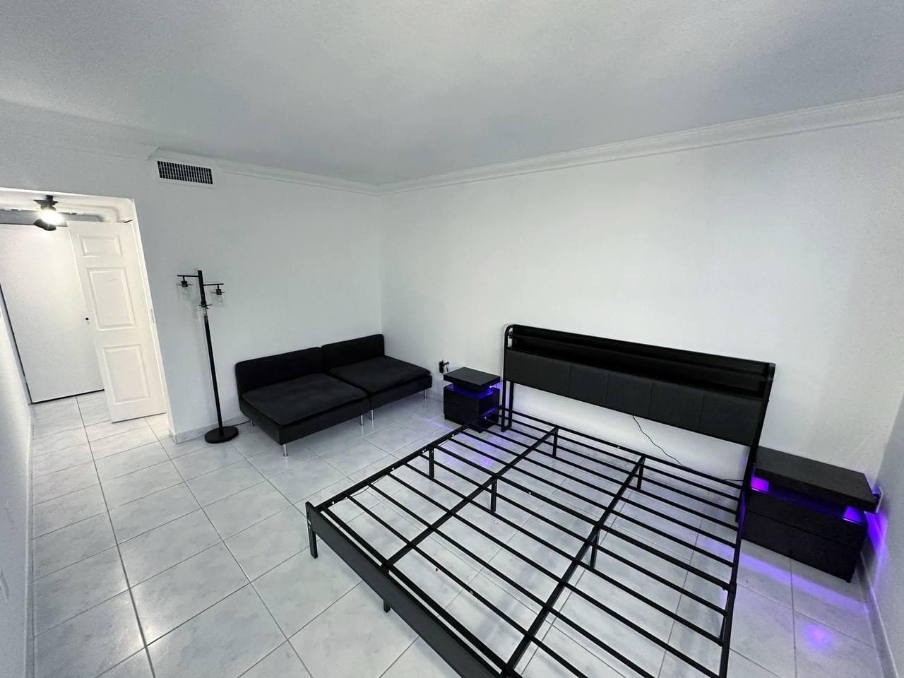 1985 S Ocean Drive 16b, Hallandale Beach, FL 33009 — photo 13 of 17
