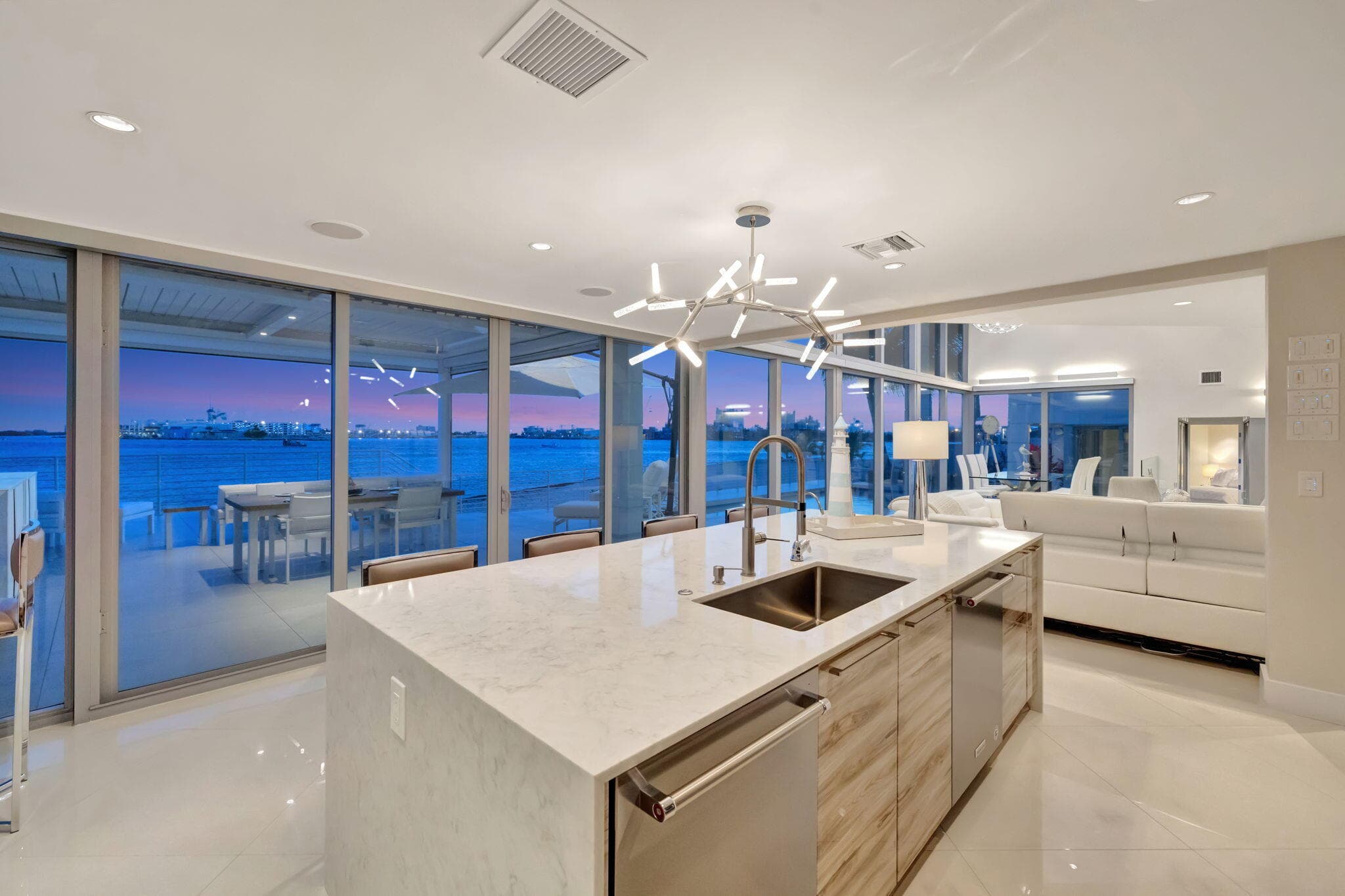 2200 Inlet Drive, Fort Lauderdale, FL 33316 — photo 155 of 200