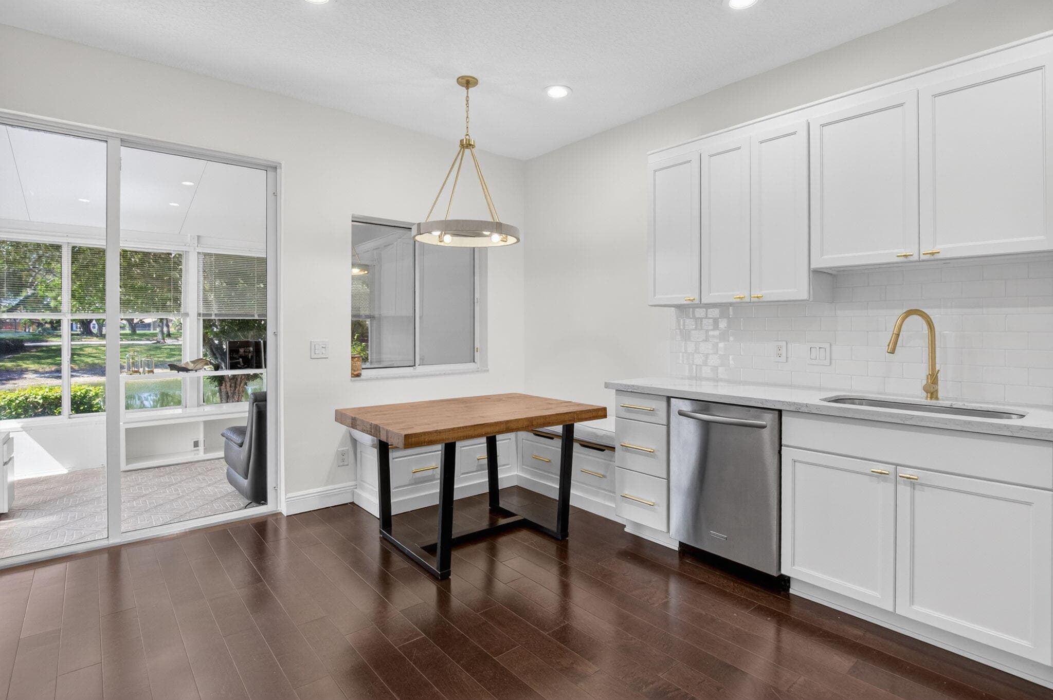 10530 Lake Vista Circle, Boca Raton, FL 33498 — photo 16 of 97