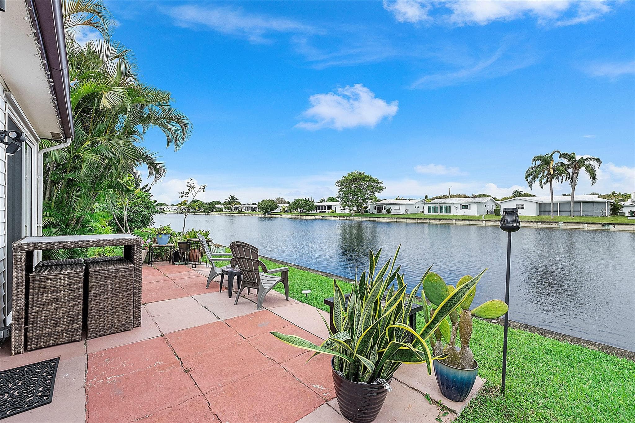 8103 NW 58th Place, Tamarac, FL 33321 — photo 5 of 19
