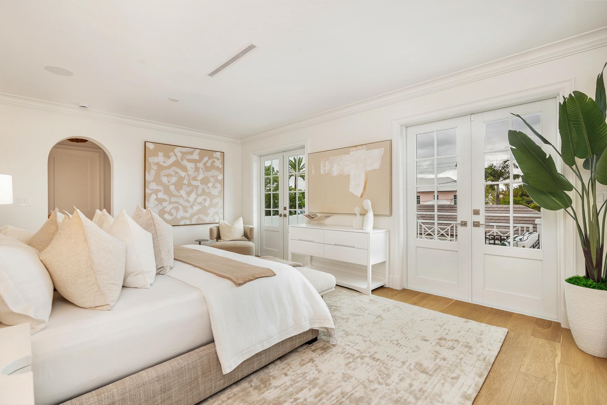 233 Seville Road, West Palm Beach, FL 33405 — photo 11 of 27
