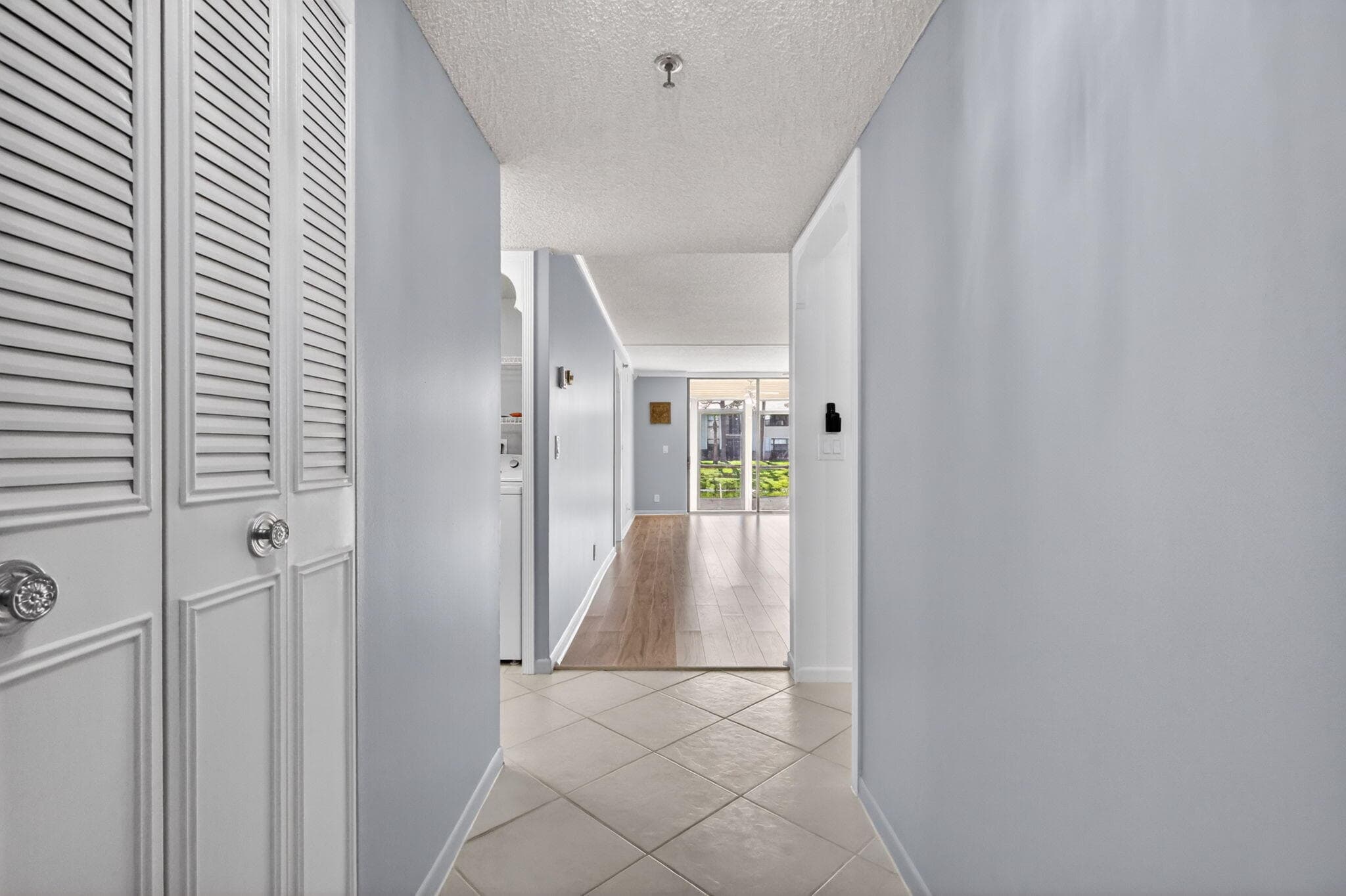 7770 Tahiti Lane 102, Lake Worth, FL 33467 — photo 3 of 32