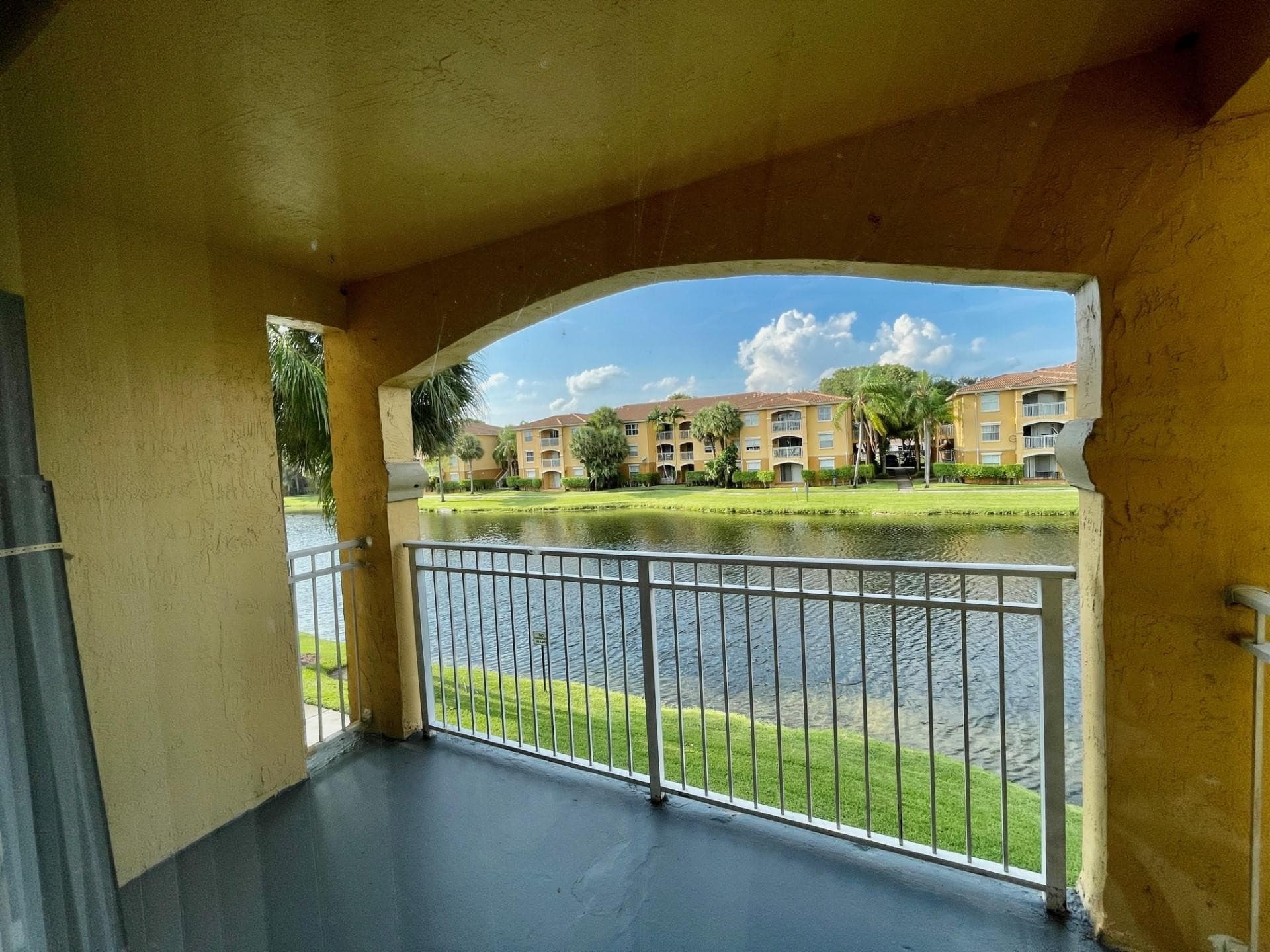 9615 NW 1st Court 10-202, Pembroke Pines, FL 33024 — photo 1 of 20