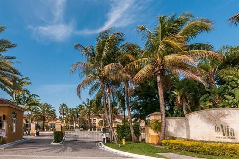 9615 NW 1st Court 10-202, Pembroke Pines, FL 33024 — photo 19 of 20