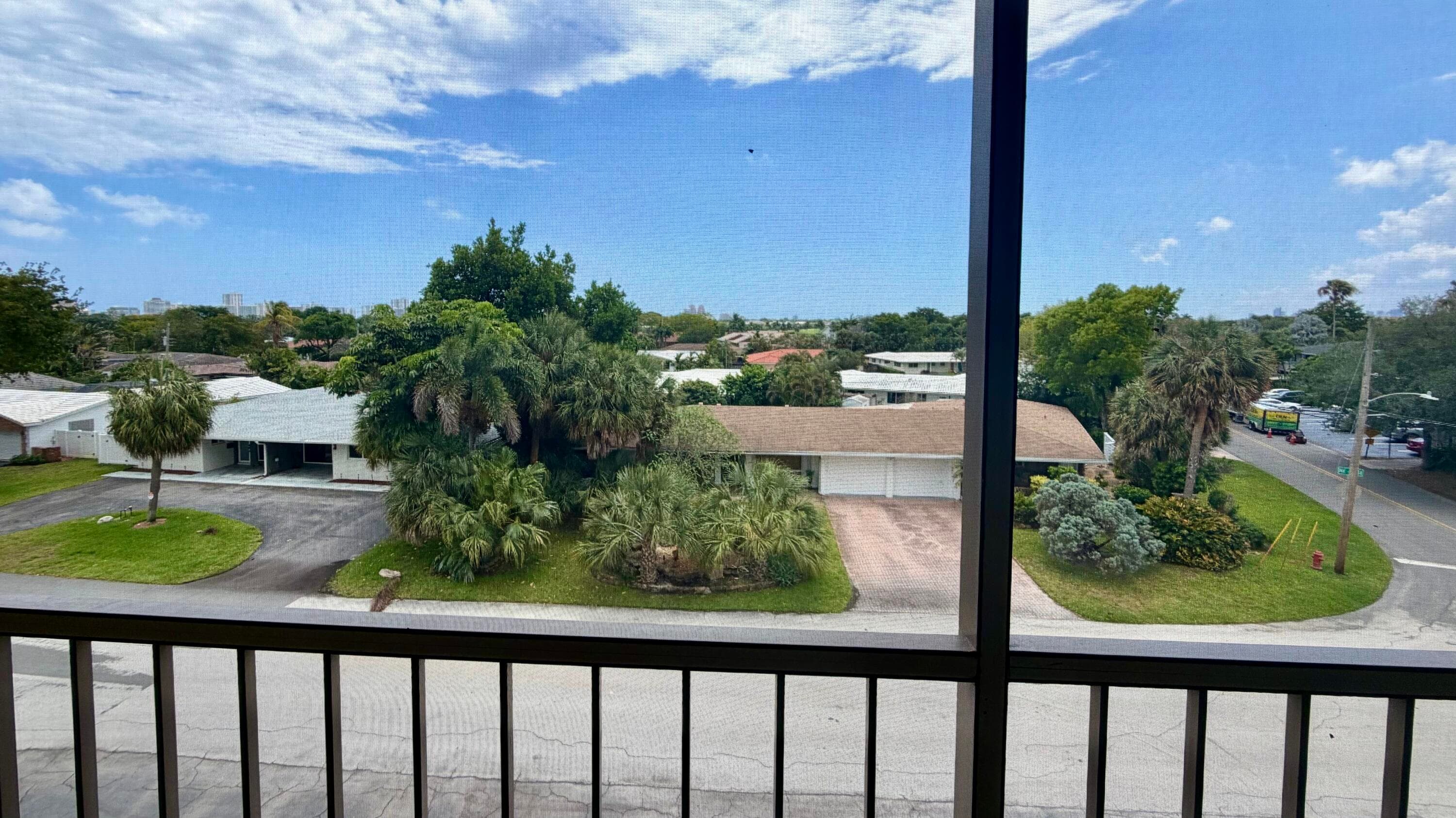 4501 NE 21 Avenue 402, Fort Lauderdale, FL 33308 — photo 2 of 18