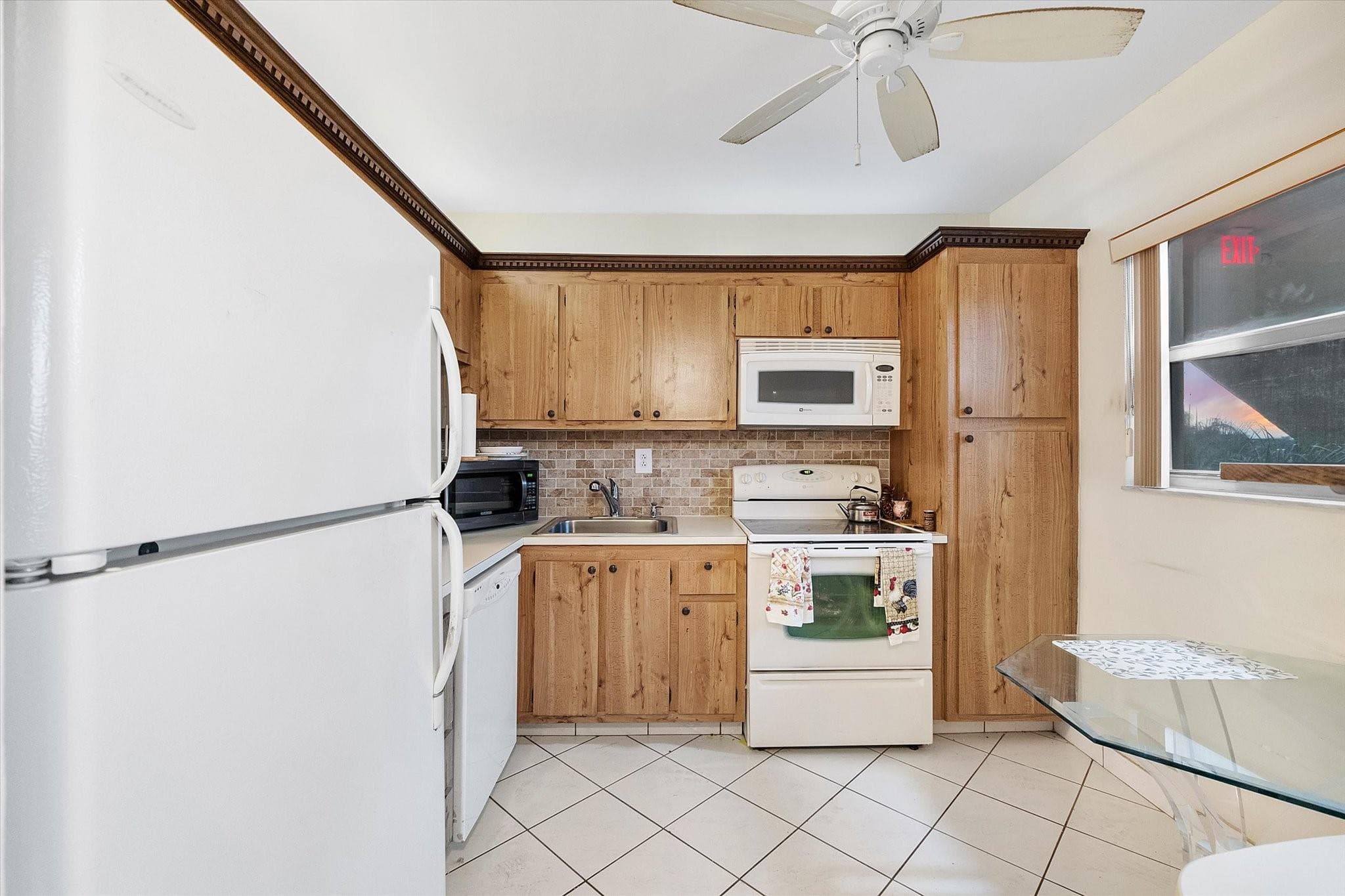 3900 NW 76th Avenue 307, Sunrise, FL 33351 — photo 18 of 27
