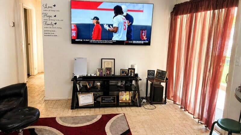 8528 Windsor Drive, Miramar, FL 33025 — photo 16 of 19