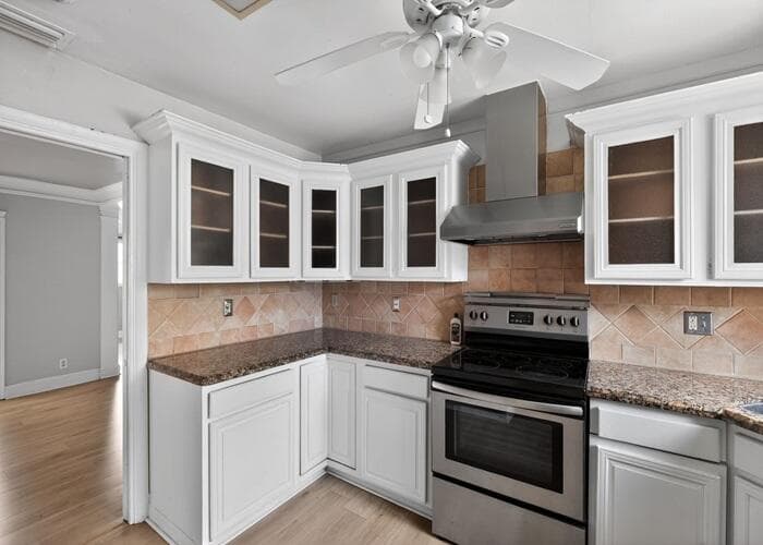 1131 Adams Street, Hollywood, FL 33019 — photo 8 of 23