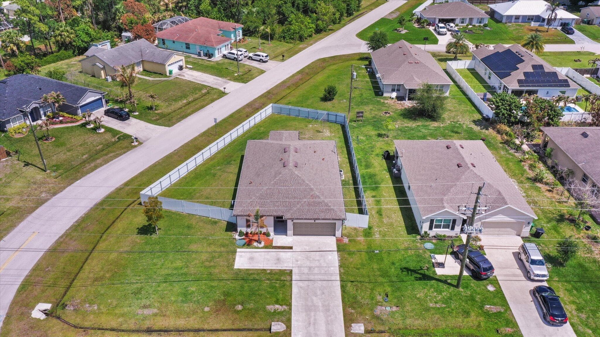 1781 SW Del Rio Boulevard, Port St. Lucie, FL 34953 — photo 5 of 32