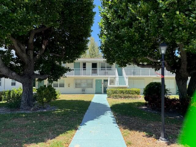 340 W Horizons 205, Boynton Beach, FL 33435 — photo 3 of 31