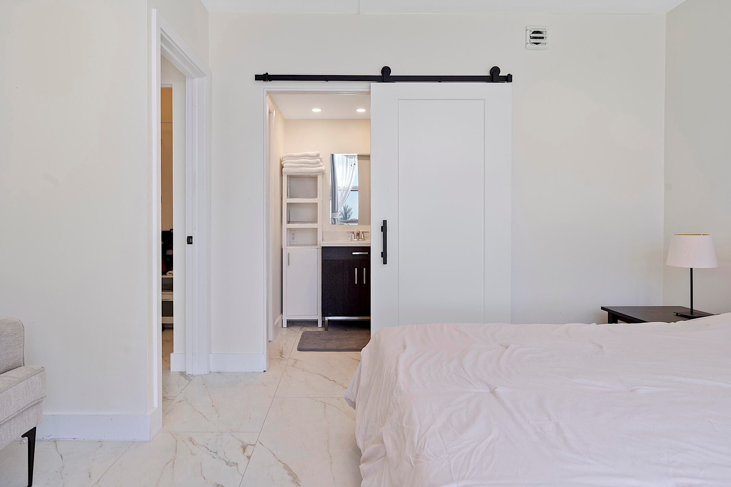 1200 N Fort Lauderdale Beach Boulevard 204, Fort Lauderdale, FL 33304 — photo 18 of 29