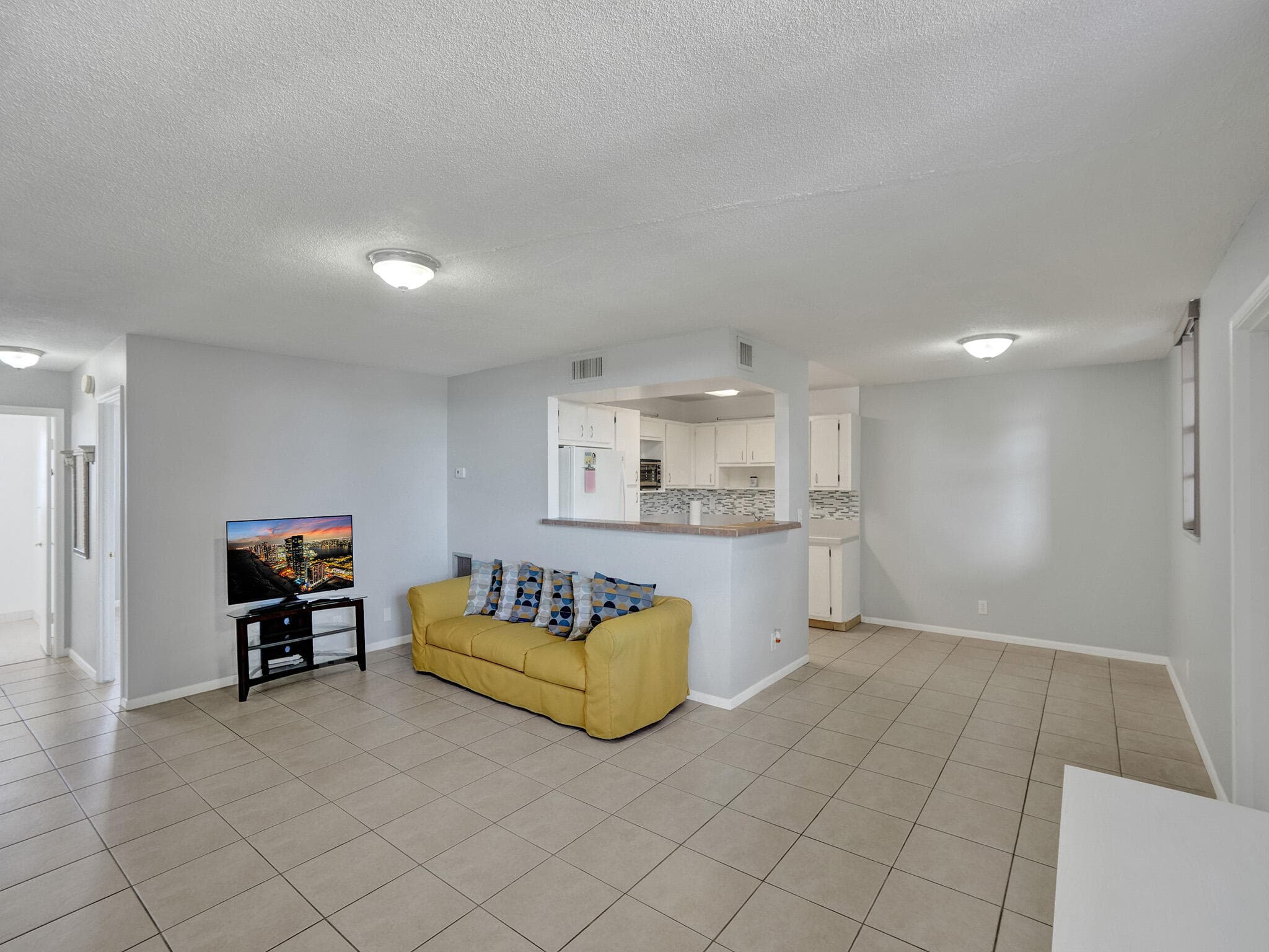 1811 Jefferson Street 404, Hollywood, FL 33020 — photo 6 of 26