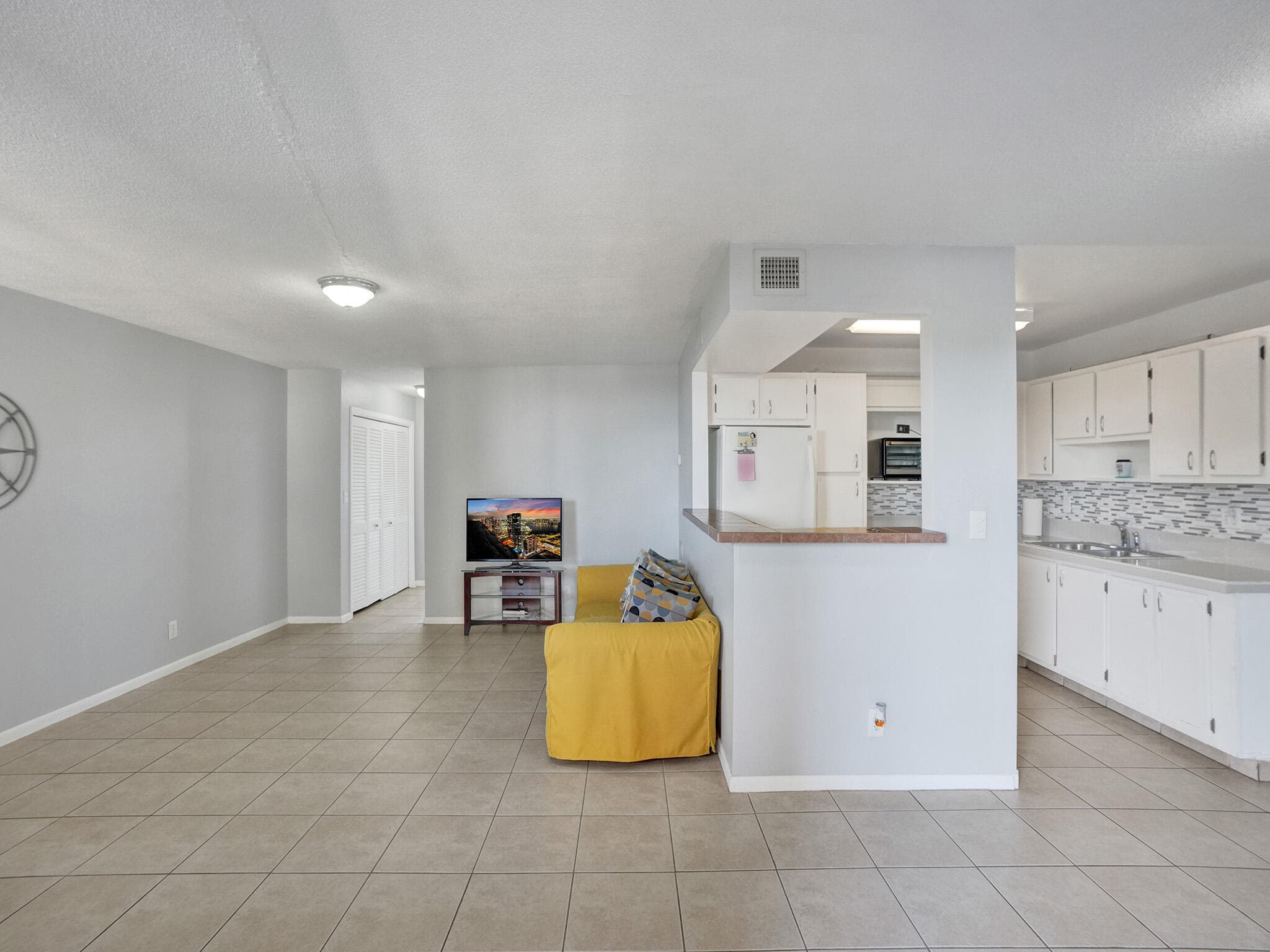 1811 Jefferson Street 404, Hollywood, FL 33020 — photo 3 of 26