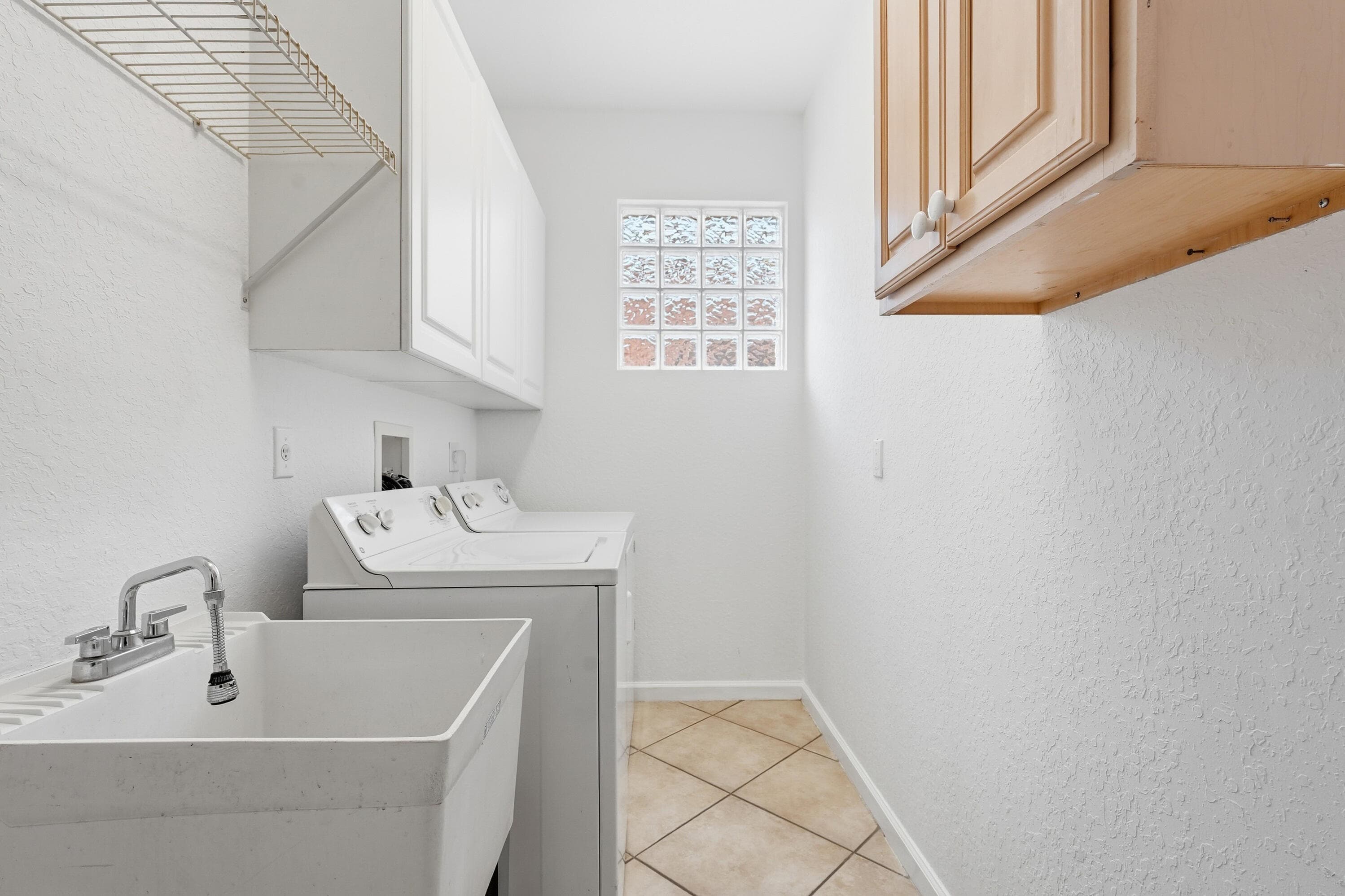 1275 Rosegate Boulevard, Riviera Beach, FL 33404 — photo 35 of 45