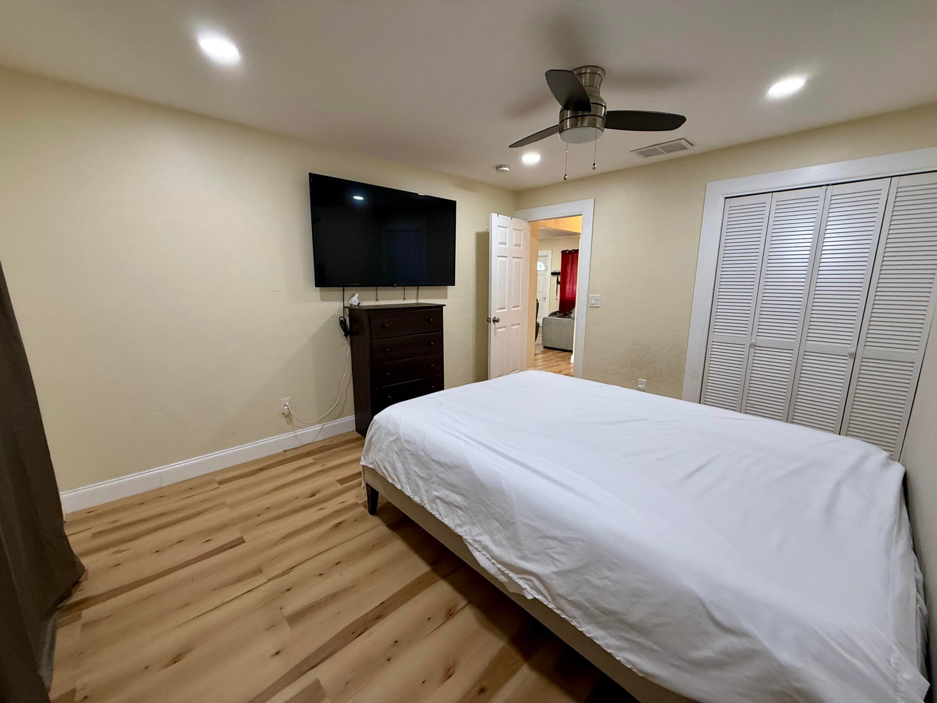 5101 SW 24th Street, West Park, FL 33023 — photo 22 of 30