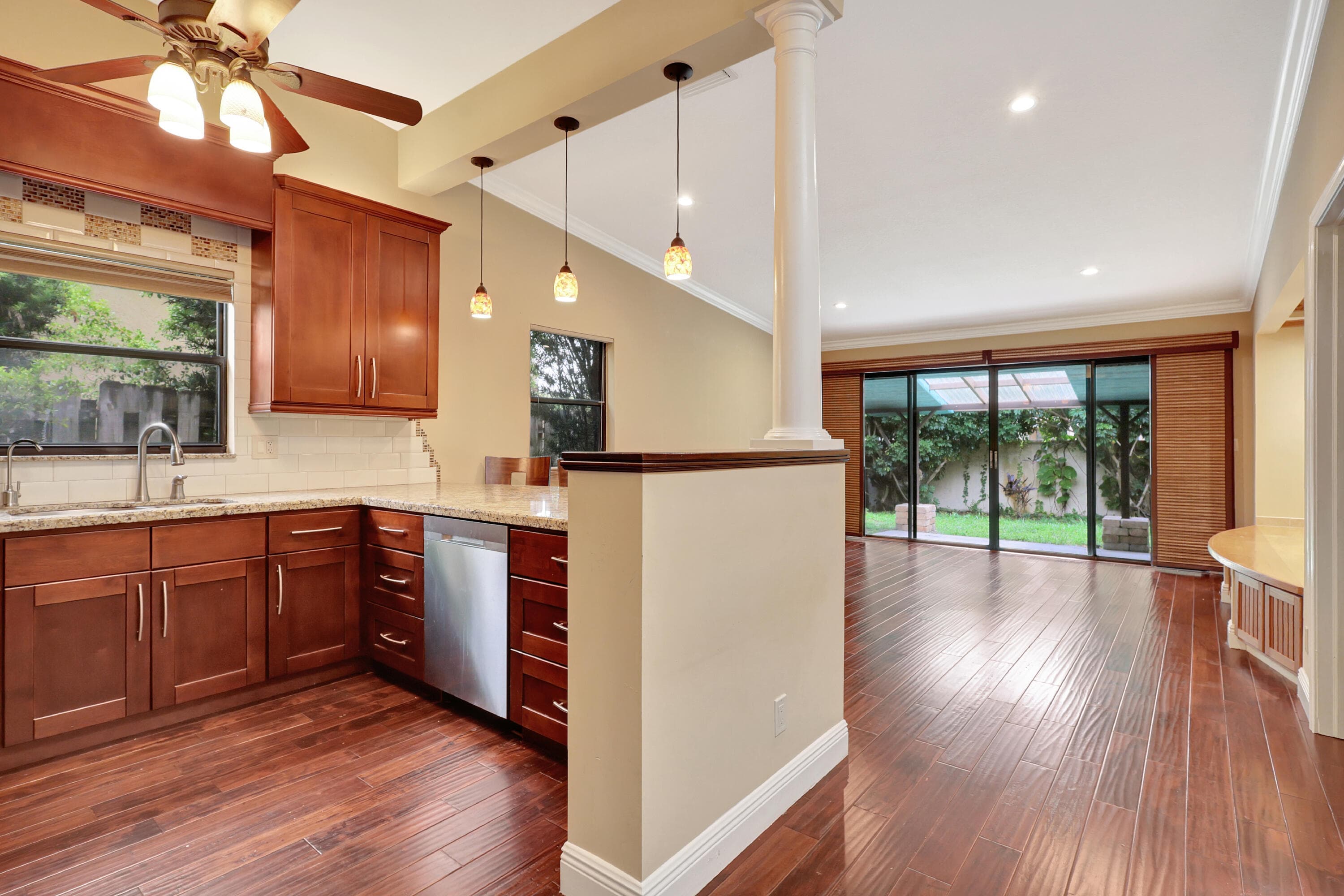 1003 Raintree Lane, Palm Beach Gardens, FL 33410 — photo 17 of 33