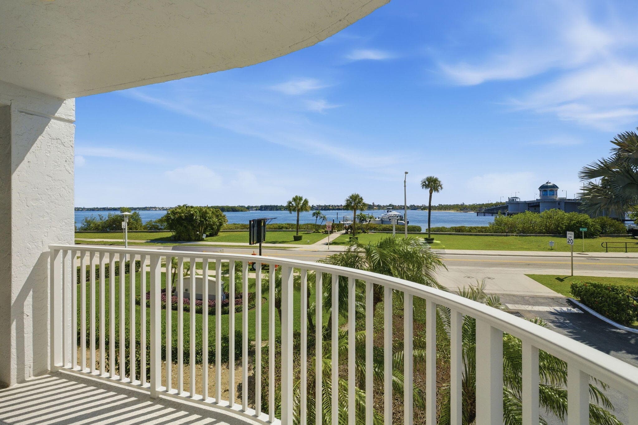 3901 S Flagler Drive 203, West Palm Beach, FL 33405 — photo 8 of 15