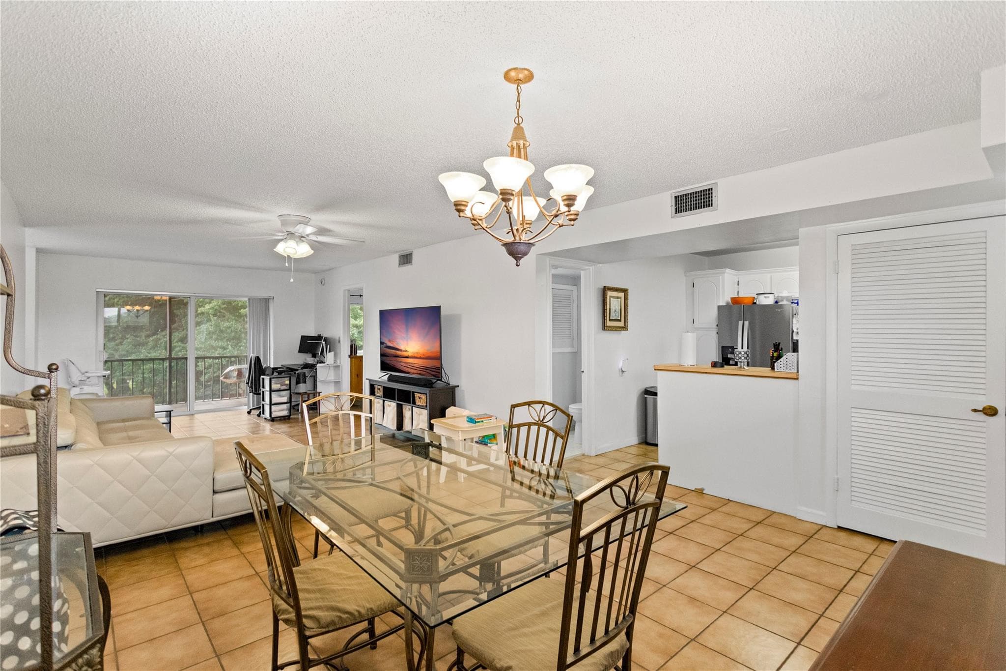 8990 S Hollybrook Boulevard Unit 305, Pembroke Pines, FL 33025 — photo 5 of 44