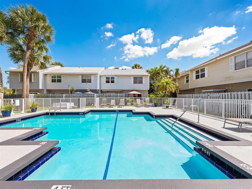 1845 NE 15th Avenue, Fort Lauderdale, FL 33305 — photo 7 of 44