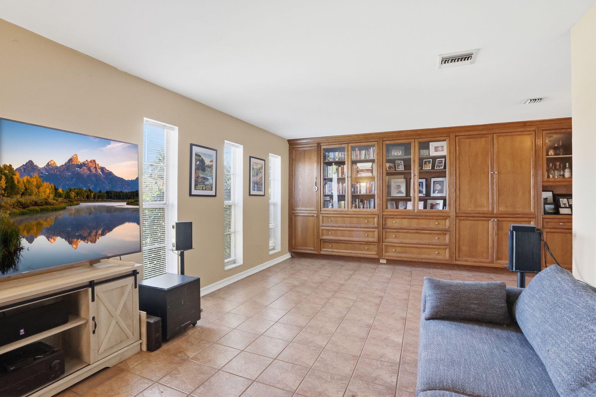 128 Barberton Road, Lake Worth, FL 33467 — photo 15 of 49