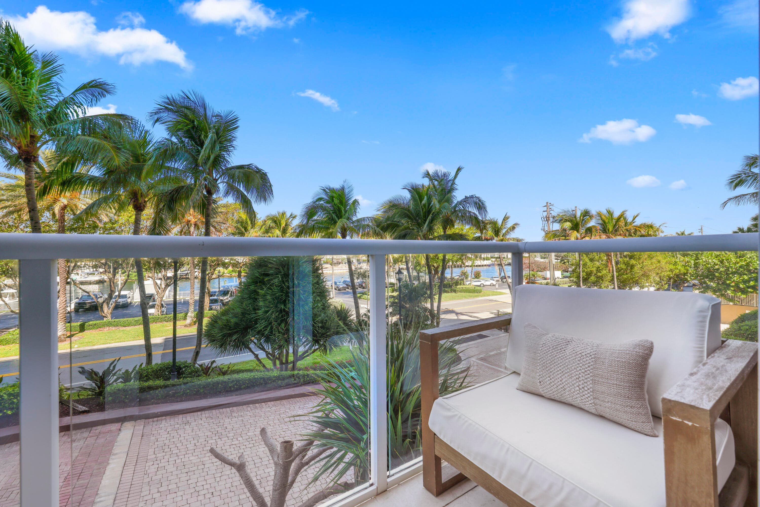 1063 Hillsboro Mile Hillsboro Mile 206, Hillsboro Beach, FL 33062 — photo 16 of 47