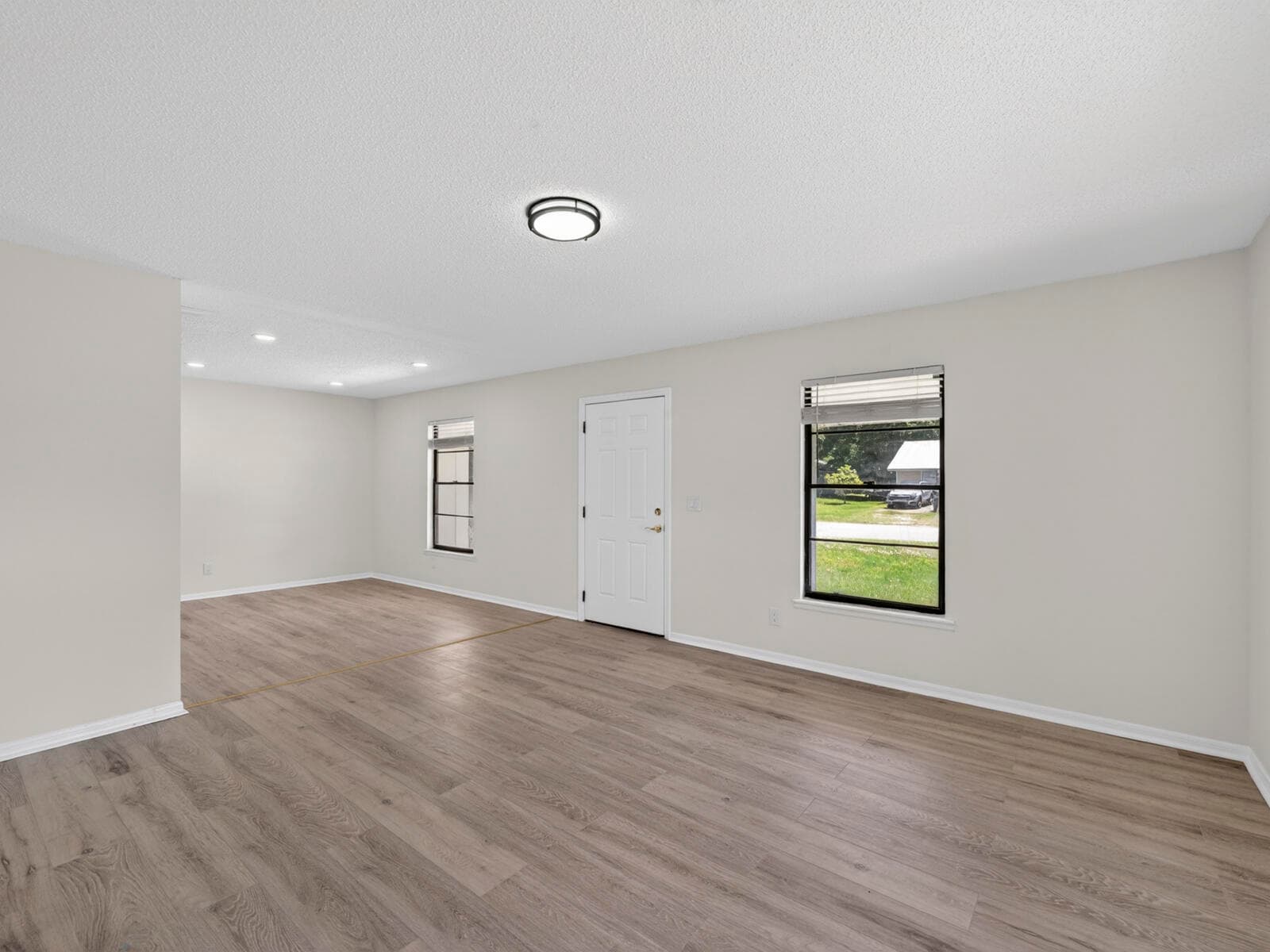 1373 32nd Avenue SW, Vero Beach, FL 32968 — photo 7 of 30
