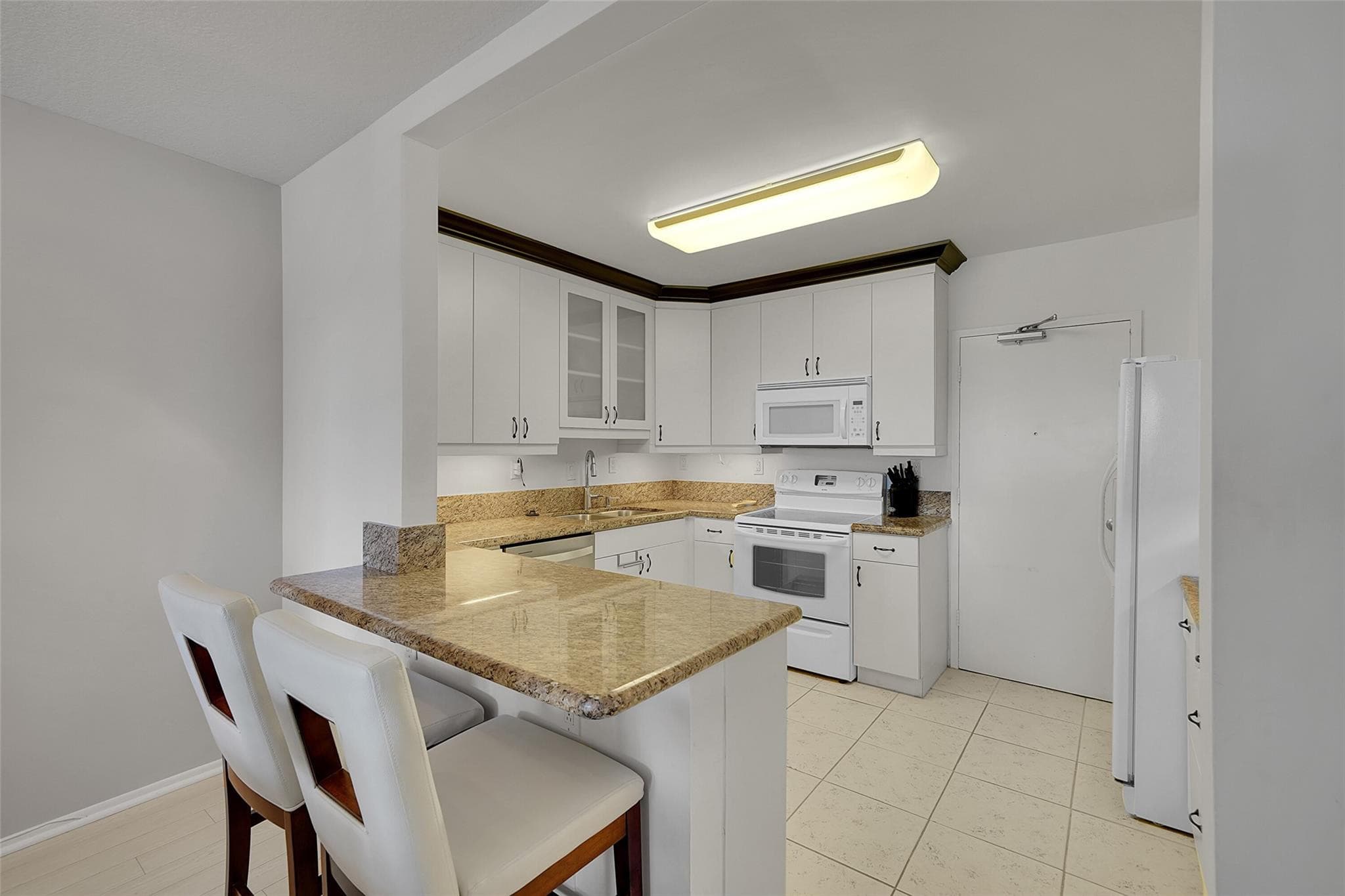 3550 Galt Ocean Drive 608, Fort Lauderdale, FL 33308 — photo 7 of 35